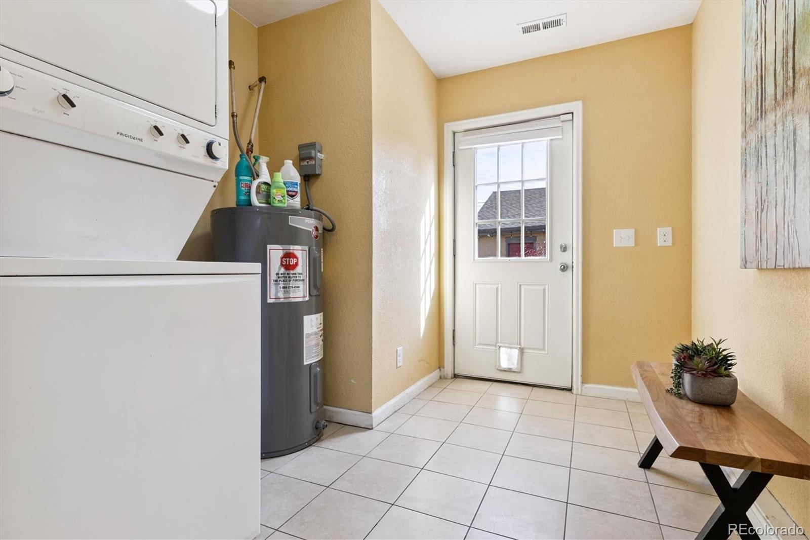 MLS Image #15 for 998 s leyden street,denver, Colorado