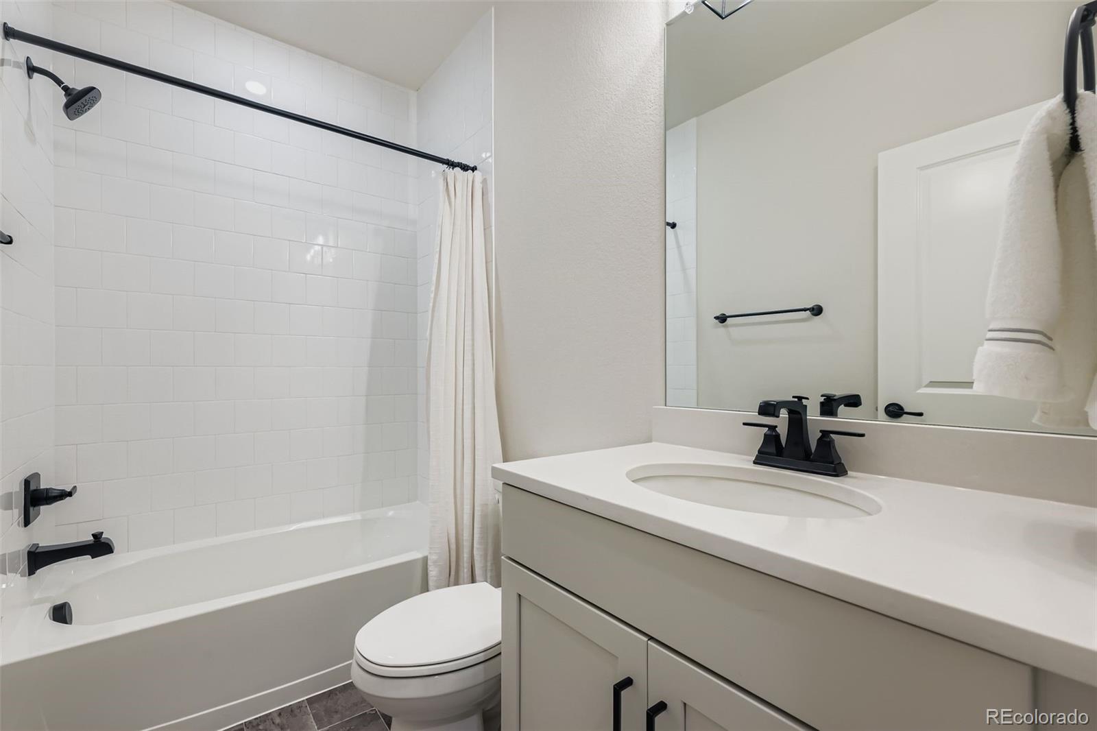 MLS Image #32 for 3391 n haleyville court,aurora, Colorado