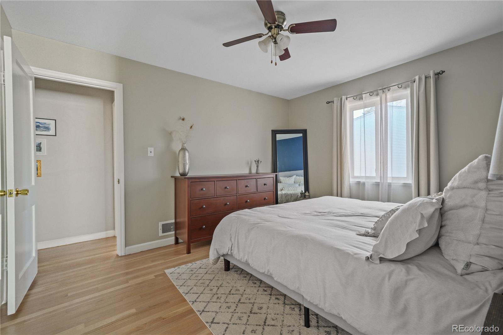 MLS Image #18 for 1775 w tennessee avenue,denver, Colorado