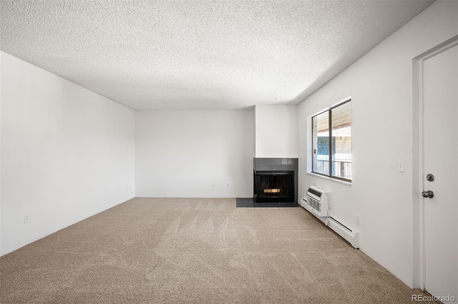 MLS Image #11 for 2225 s jasmine street,denver, Colorado