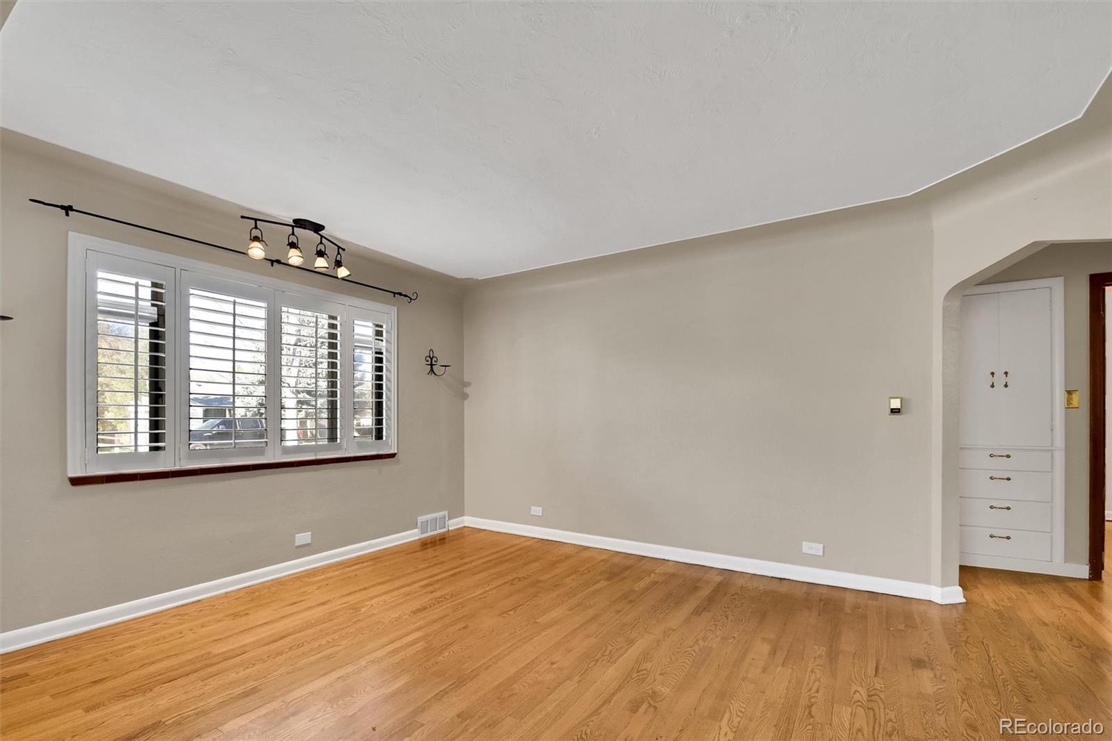 MLS Image #14 for 3210 s williams street,englewood, Colorado