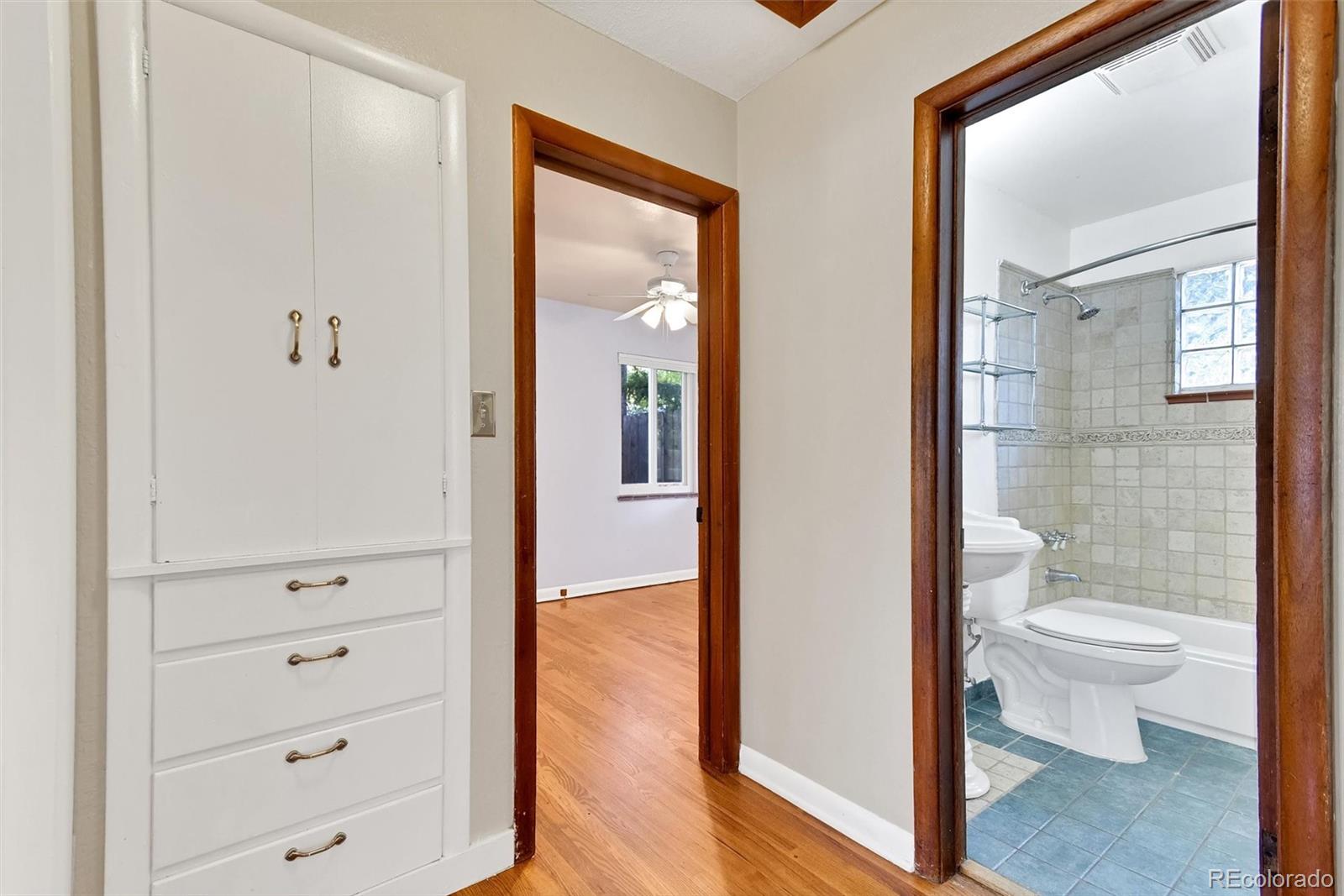 MLS Image #15 for 3210 s williams street,englewood, Colorado