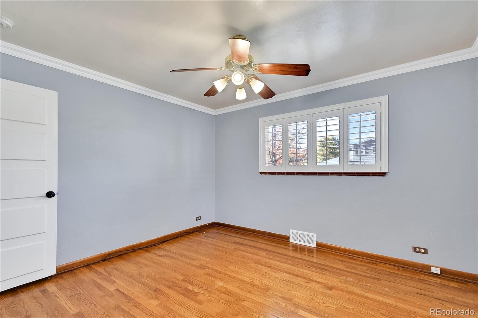 MLS Image #17 for 3210 s williams street,englewood, Colorado