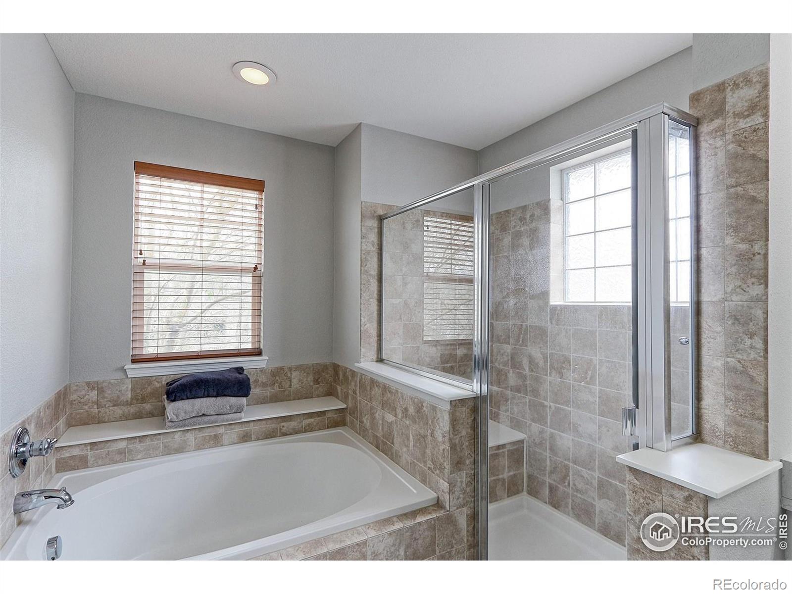 MLS Image #16 for 14214  lakeview lane,broomfield, Colorado