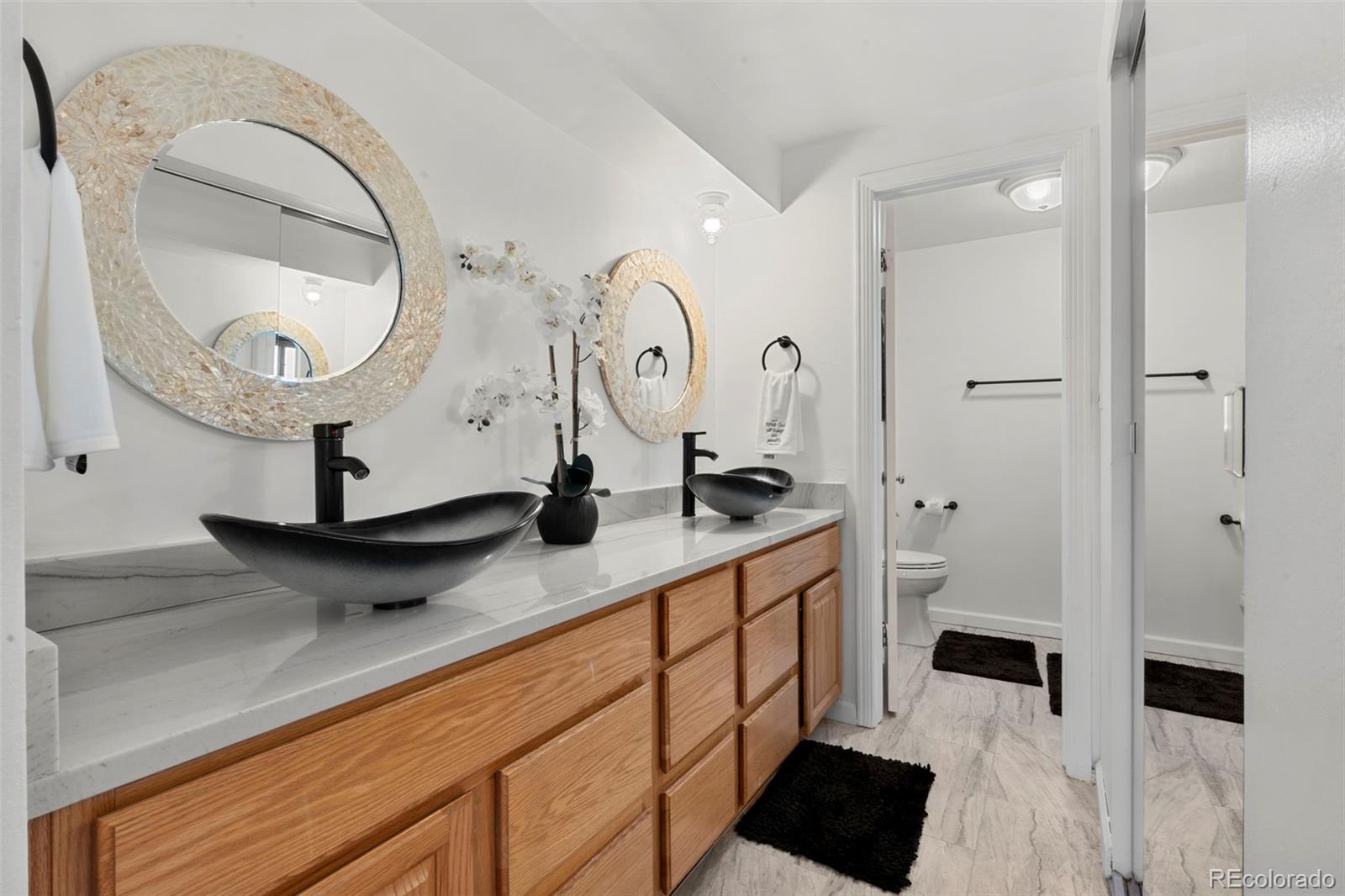 MLS Image #19 for 3191 s holly place,denver, Colorado
