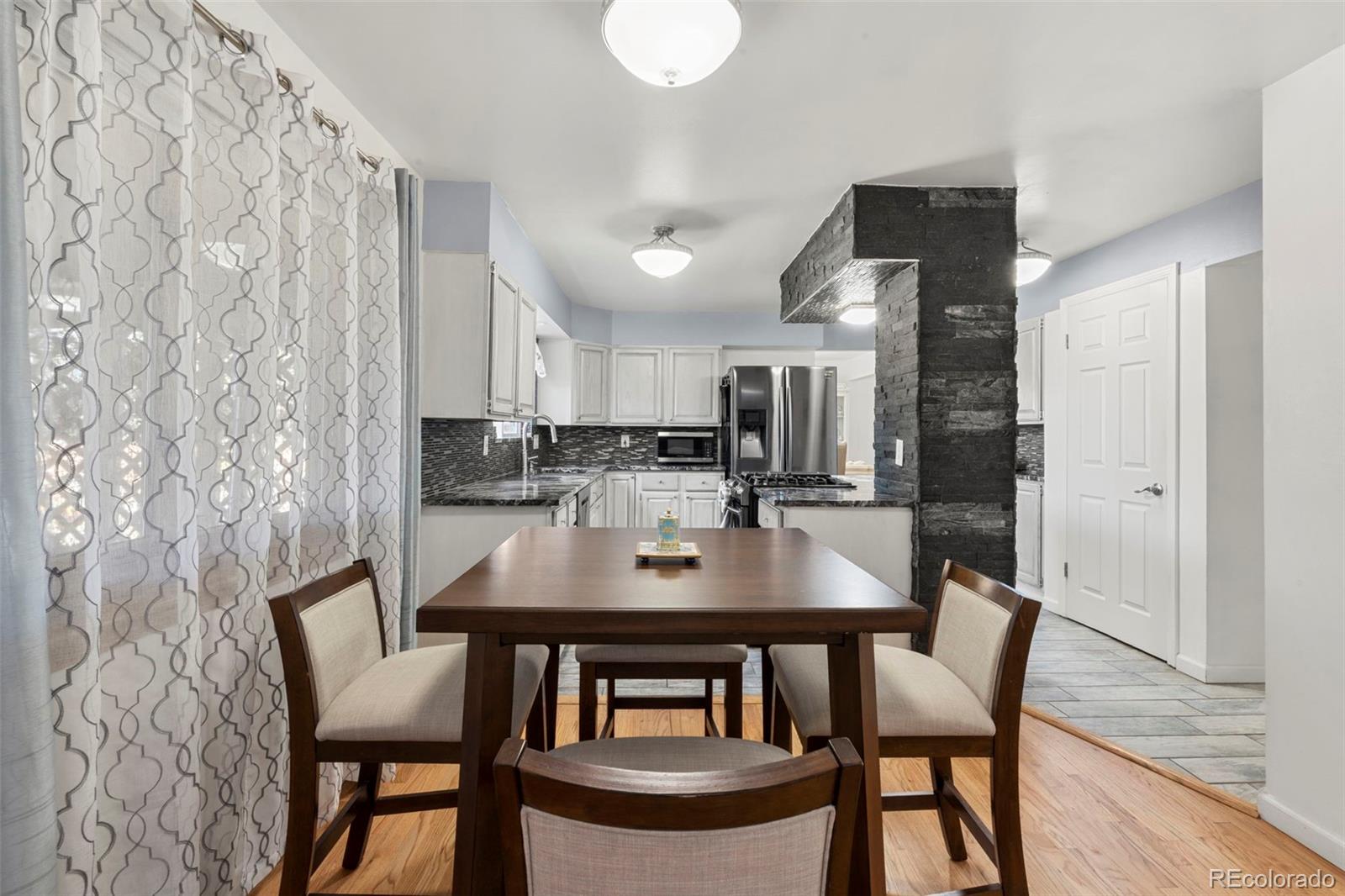 MLS Image #3 for 3191 s holly place,denver, Colorado