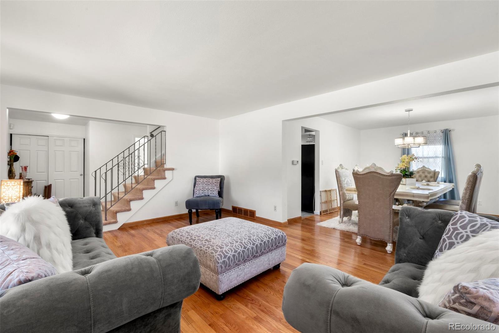 MLS Image #5 for 3191 s holly place,denver, Colorado