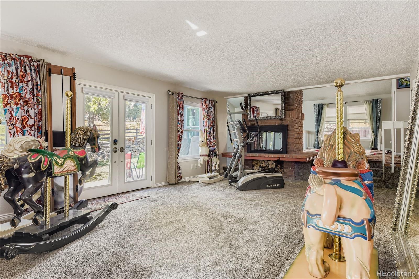 MLS Image #12 for 7747  gunsight pass,littleton, Colorado