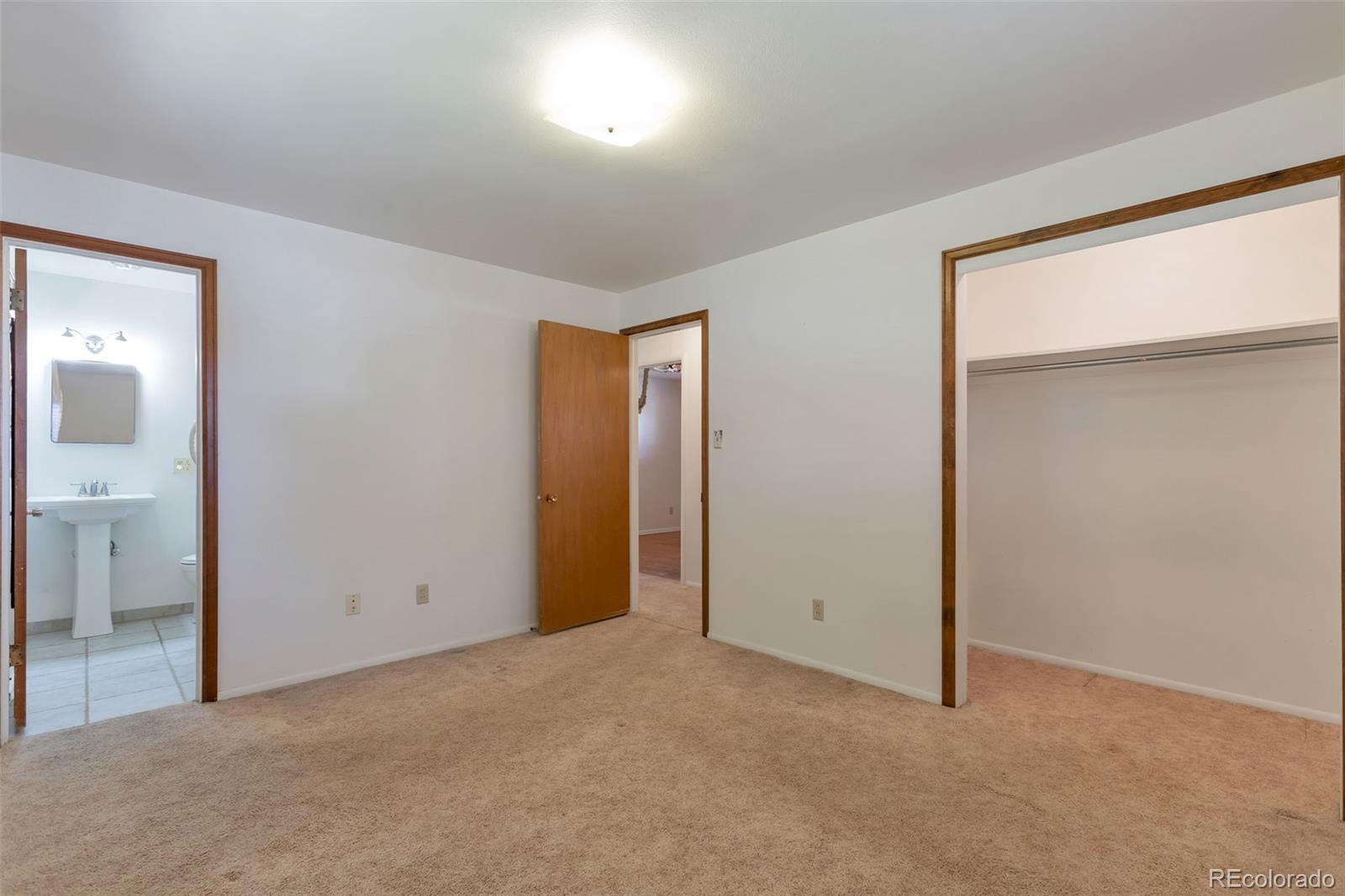MLS Image #11 for 7085 s dexter street,centennial, Colorado