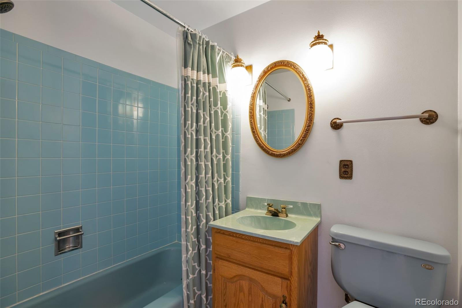 MLS Image #14 for 7085 s dexter street,centennial, Colorado