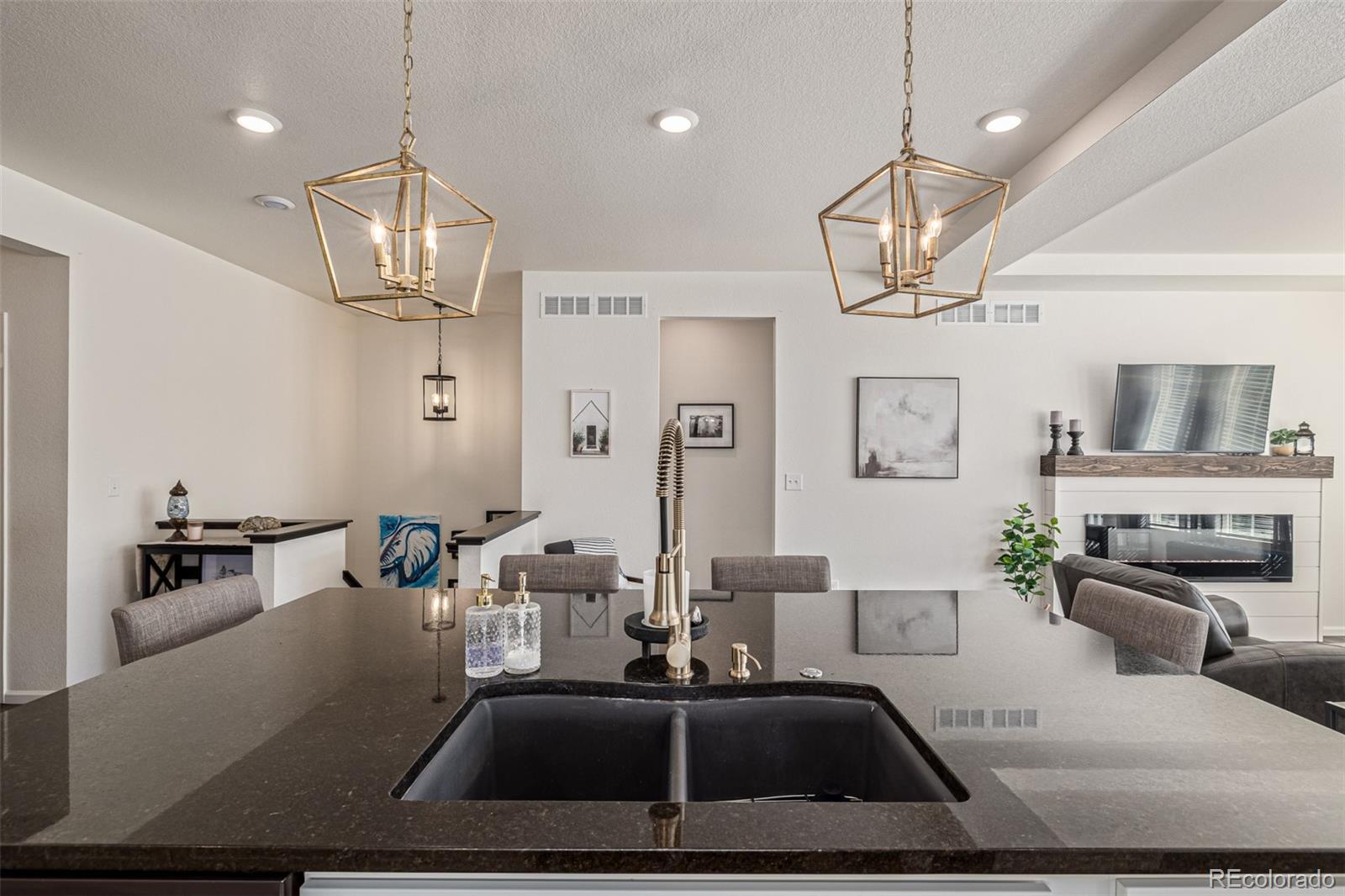 MLS Image #7 for 16502 e 111th drive,commerce city, Colorado
