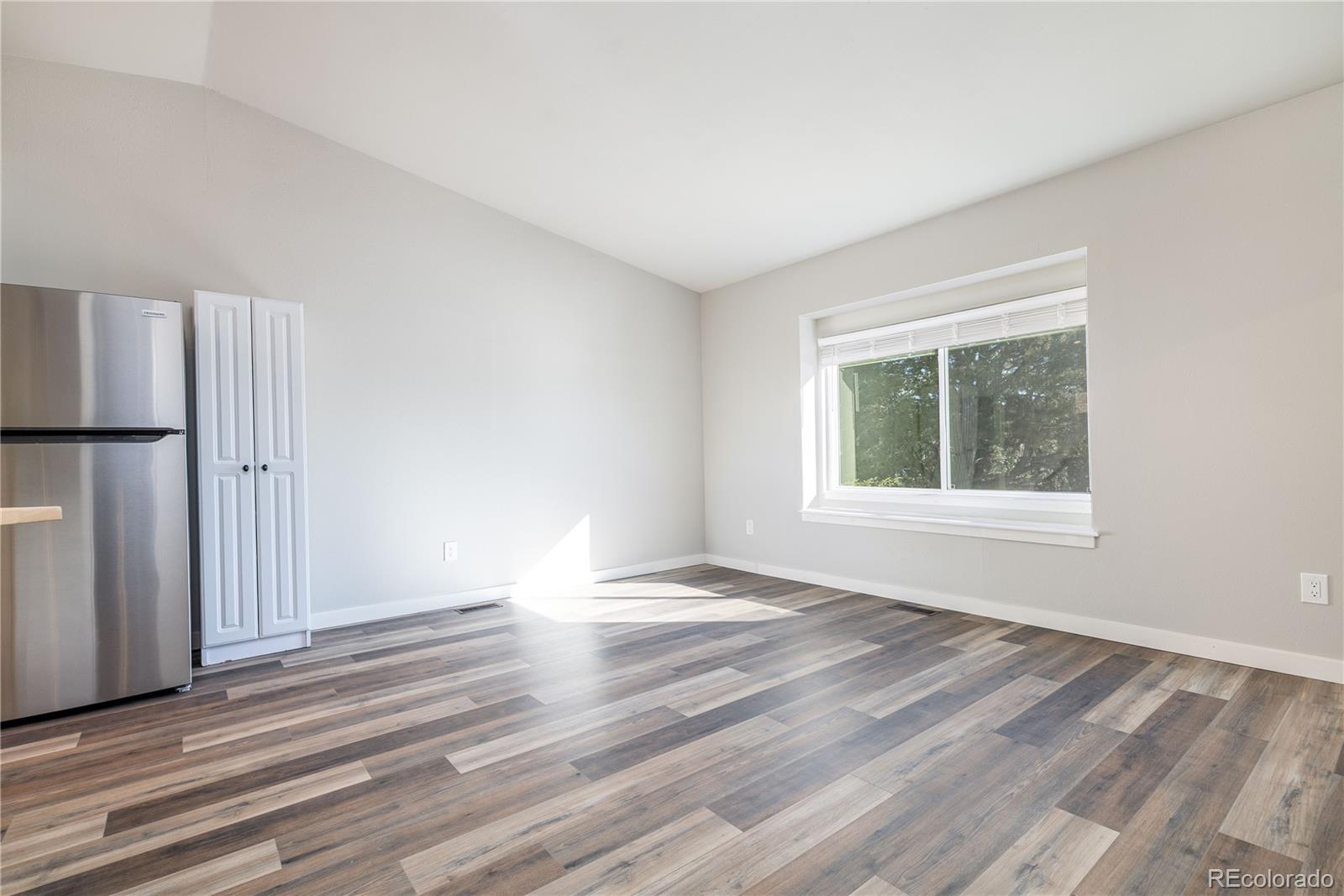 MLS Image #7 for 3850  beltana drive,colorado springs, Colorado