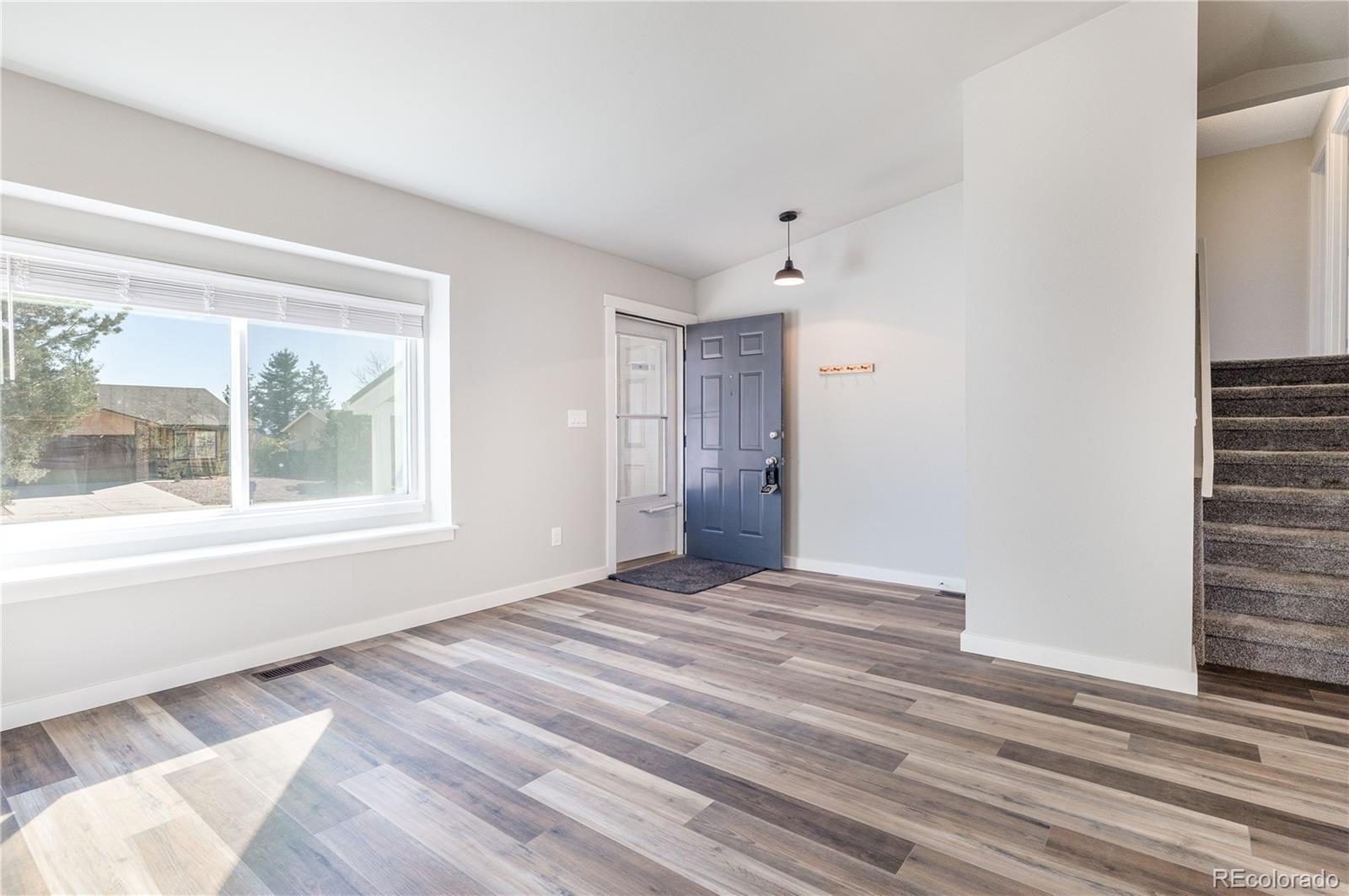 MLS Image #8 for 3850  beltana drive,colorado springs, Colorado