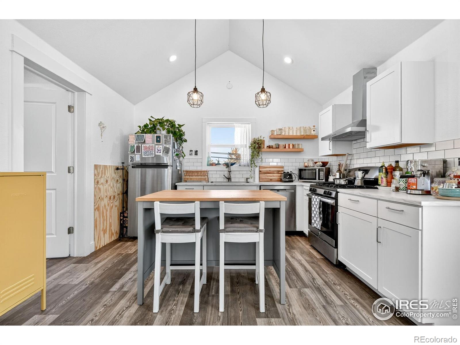 MLS Image #33 for 201 w chester street,lafayette, Colorado