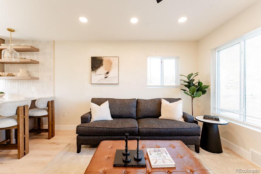 MLS Image #13 for 1105 s raleigh street,denver, Colorado