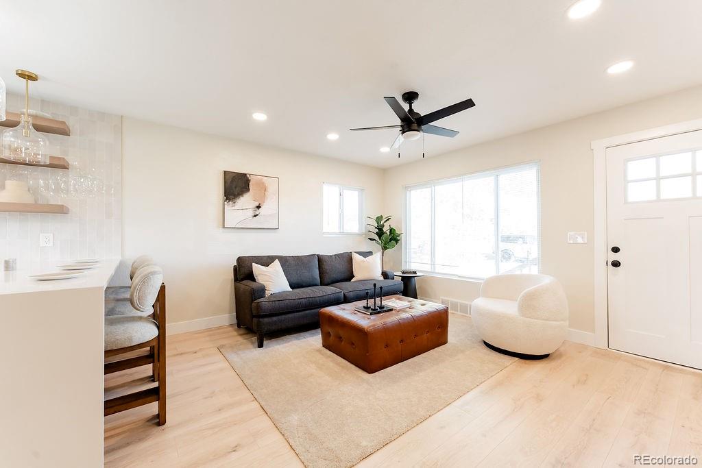MLS Image #14 for 1105 s raleigh street,denver, Colorado