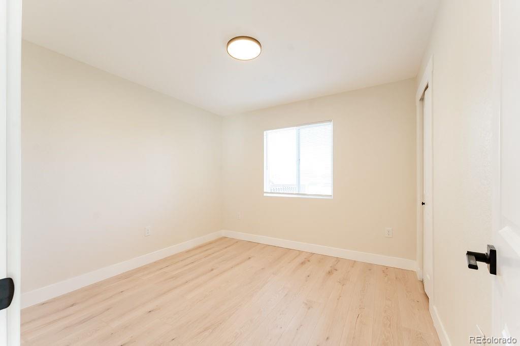 MLS Image #19 for 1105 s raleigh street,denver, Colorado