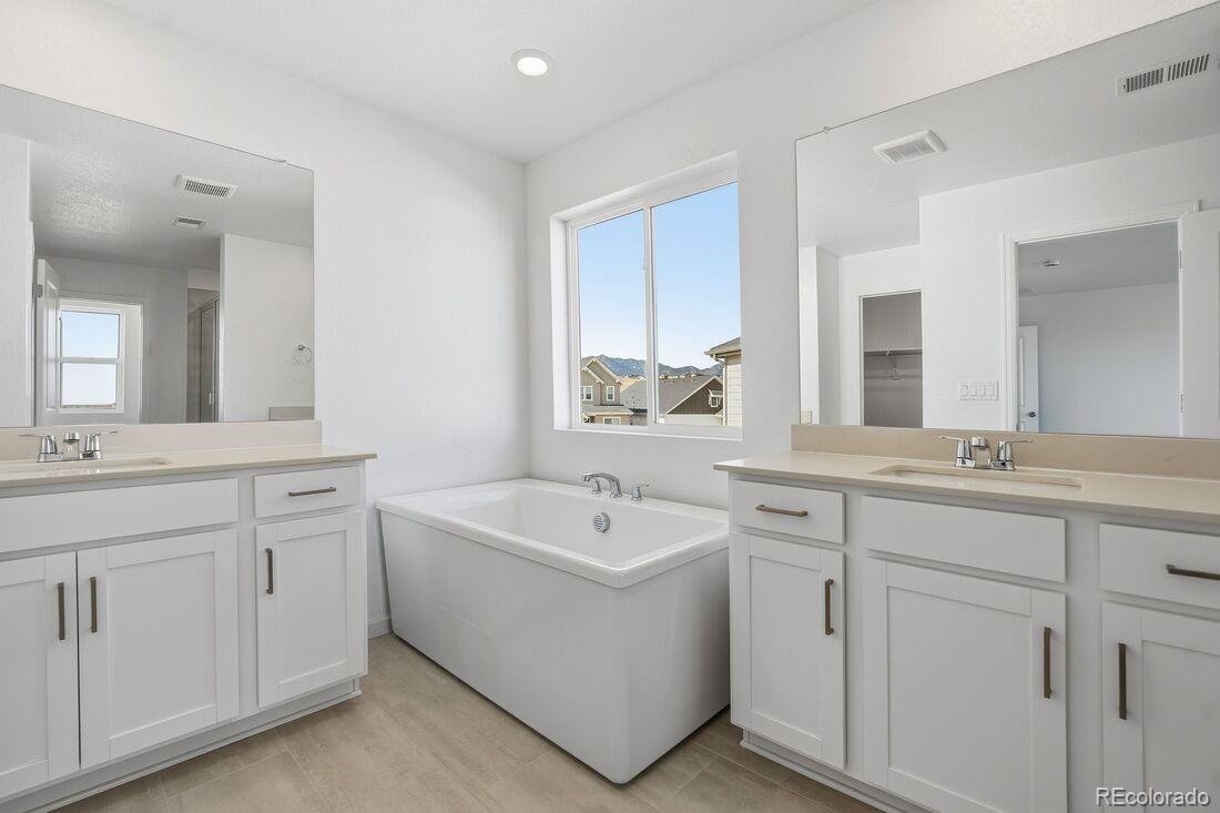 MLS Image #14 for 16647 w 92nd place,arvada, Colorado