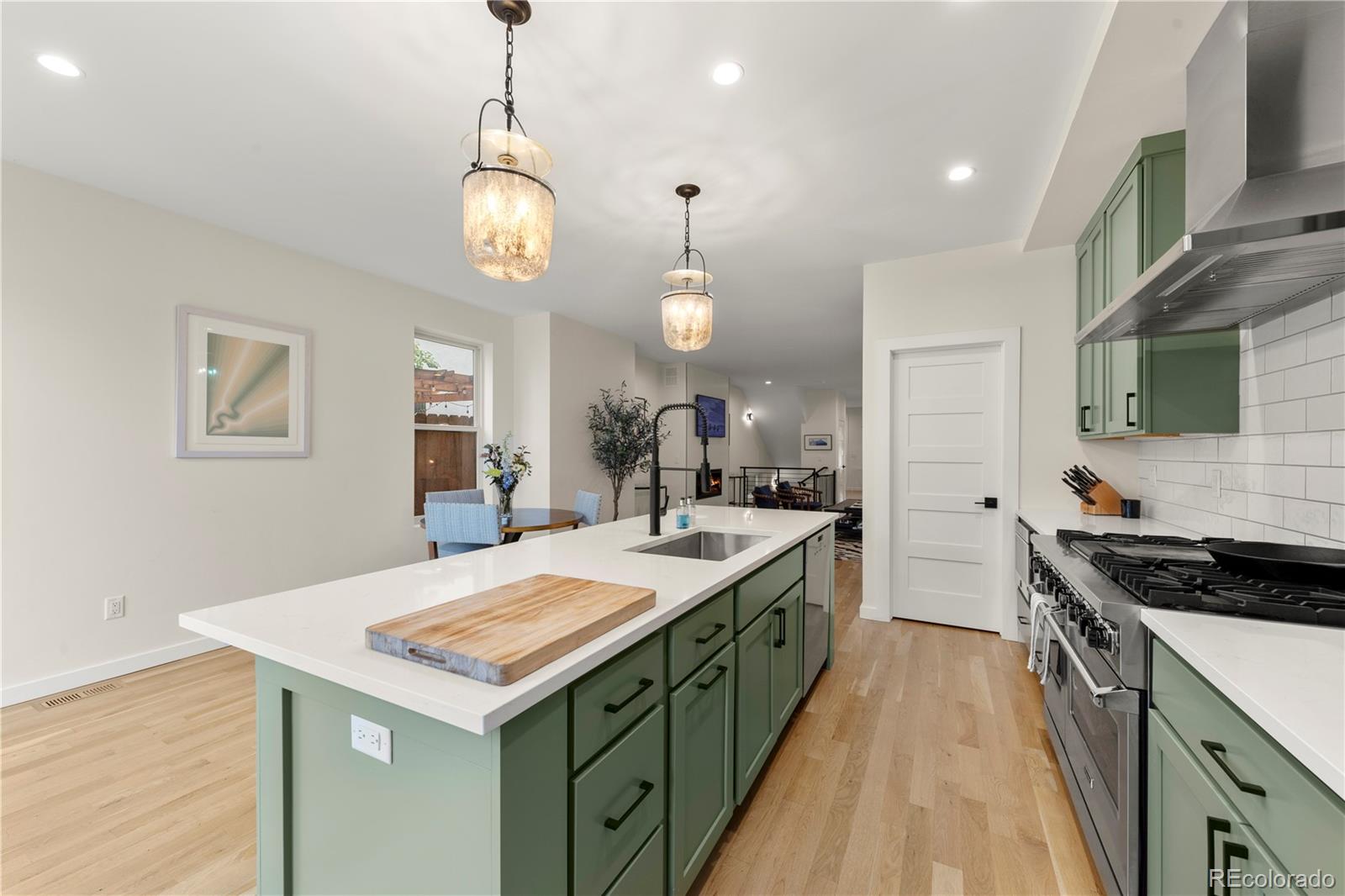 MLS Image #11 for 3414 w 31st avenue,denver, Colorado