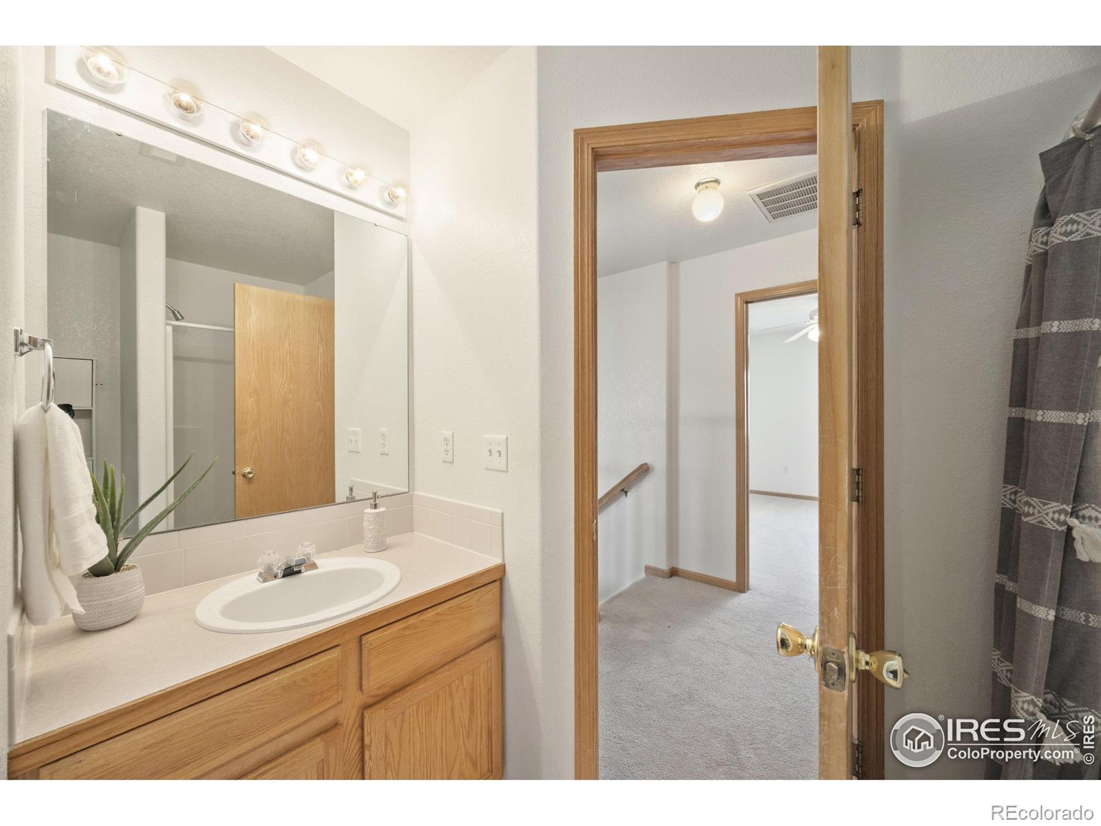 MLS Image #25 for 850 s overland trail,fort collins, Colorado