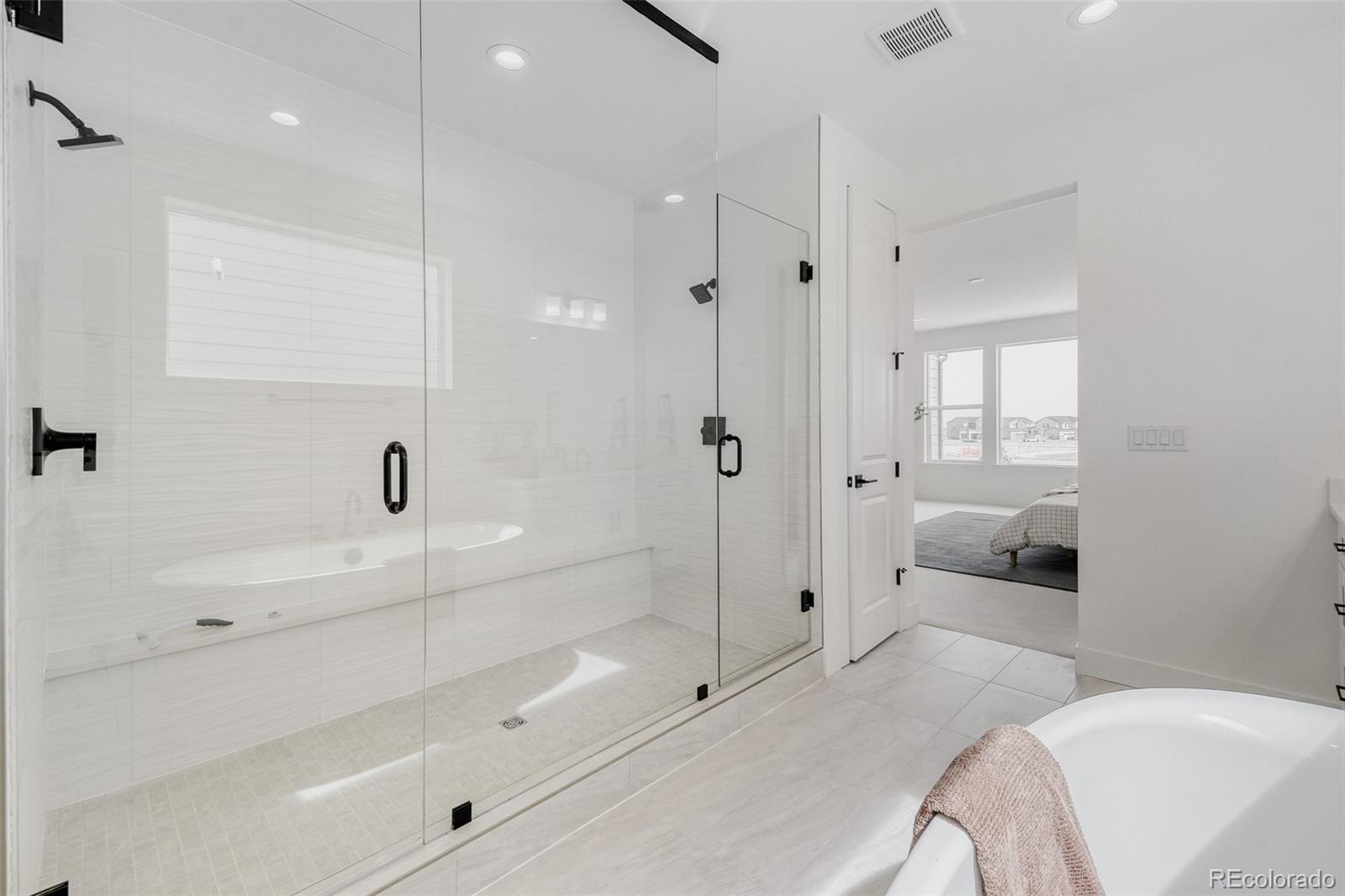 MLS Image #11 for 3142  westcliff drive,loveland, Colorado