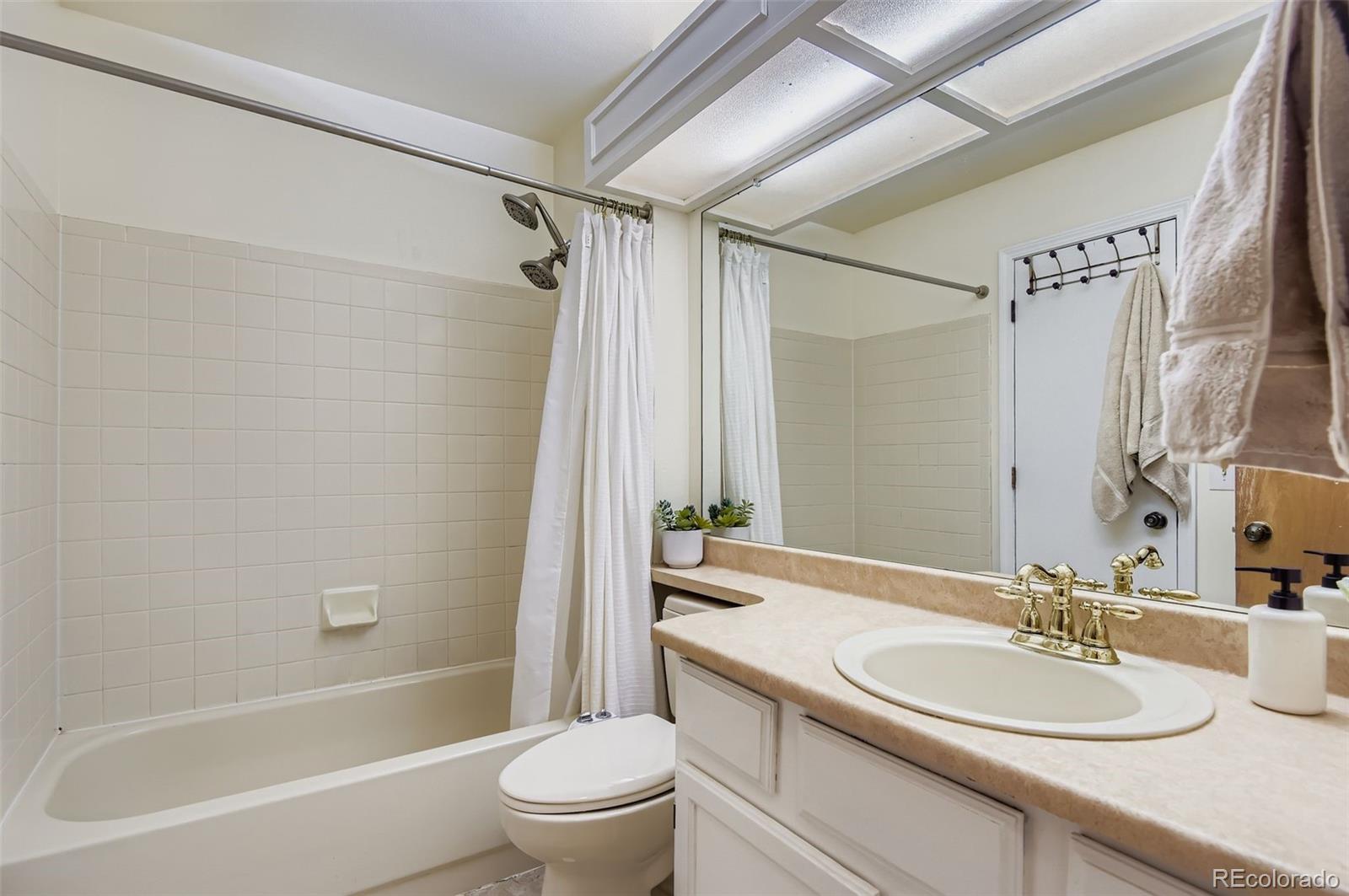 MLS Image #15 for 3768 s waco street,aurora, Colorado