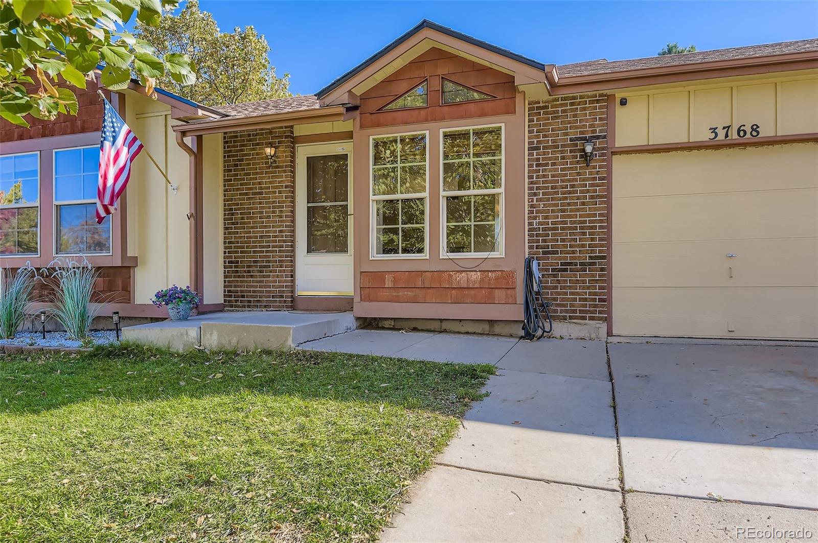 MLS Image #2 for 3768 s waco street,aurora, Colorado
