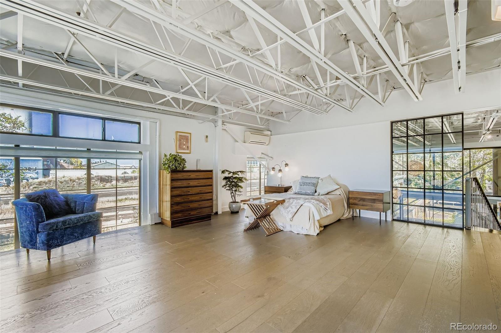 MLS Image #14 for 3377  blake street,denver, Colorado