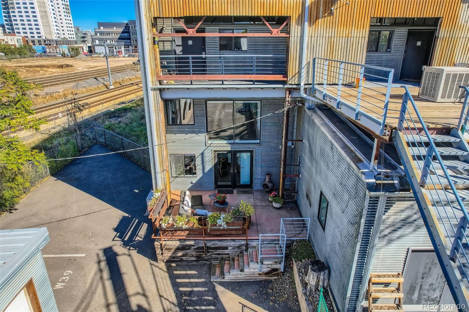 MLS Image #28 for 3377  blake street,denver, Colorado