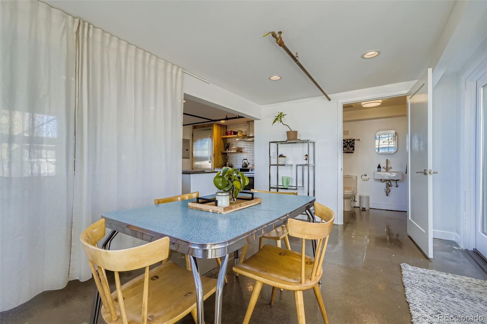 MLS Image #7 for 3377  blake street,denver, Colorado