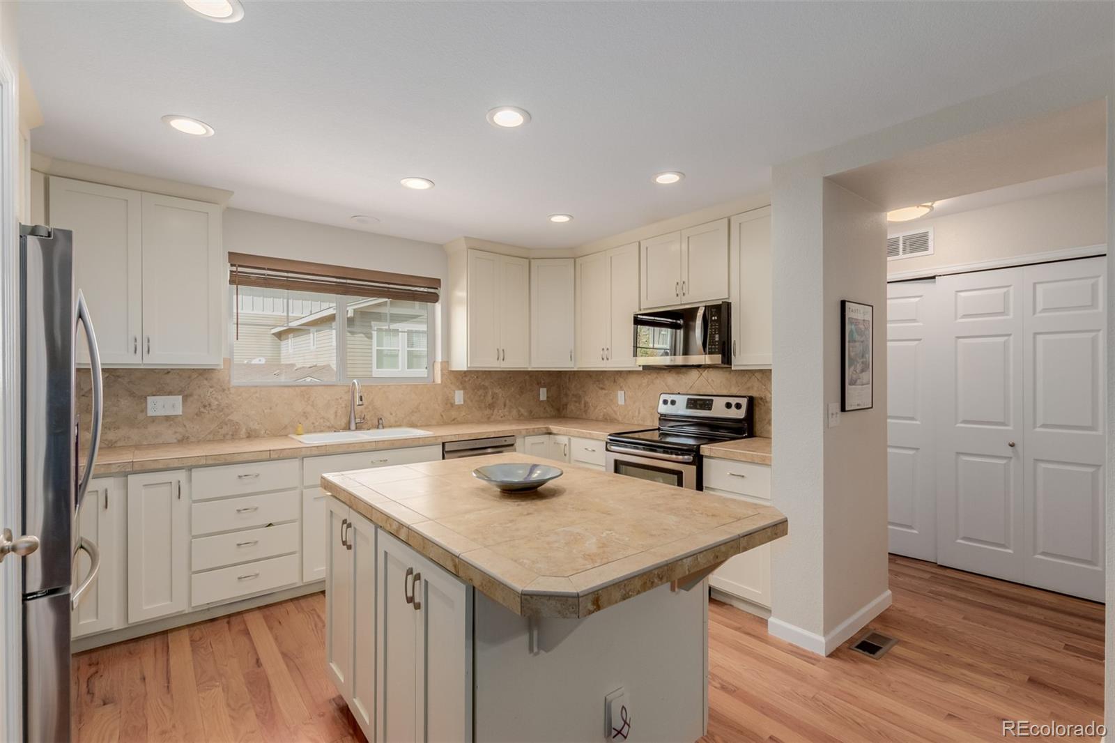 MLS Image #11 for 1663  venice lane,longmont, Colorado