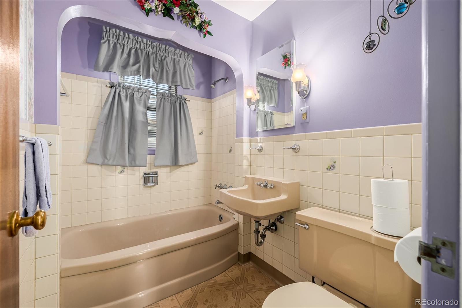 MLS Image #15 for 2764 s irving street,denver, Colorado