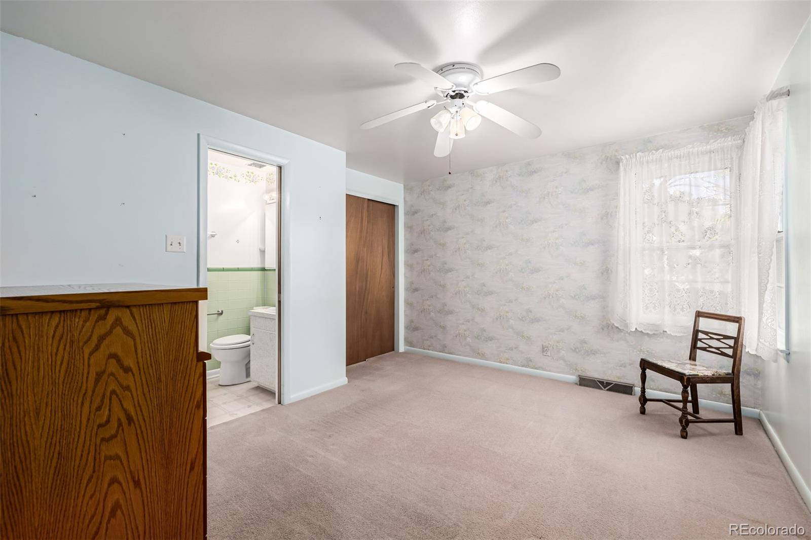 MLS Image #17 for 2764 s irving street,denver, Colorado