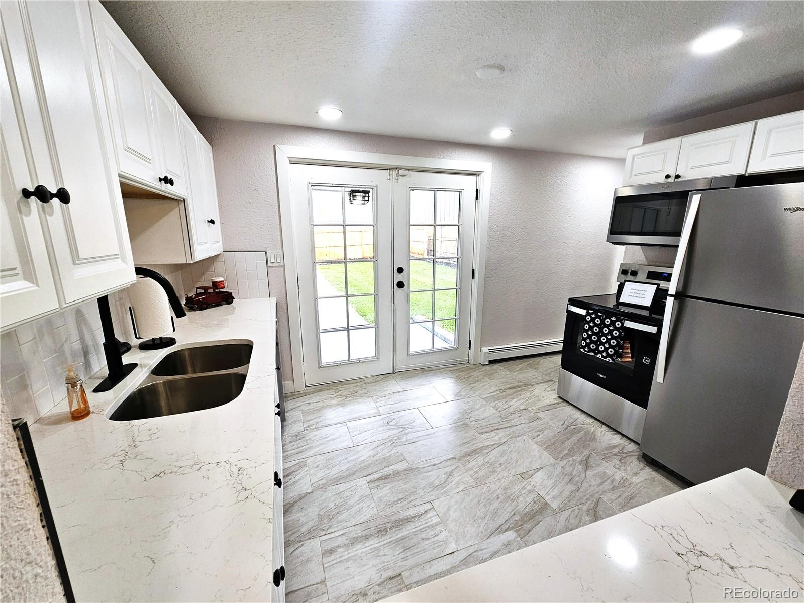 MLS Image #3 for 124 s grove street,denver, Colorado