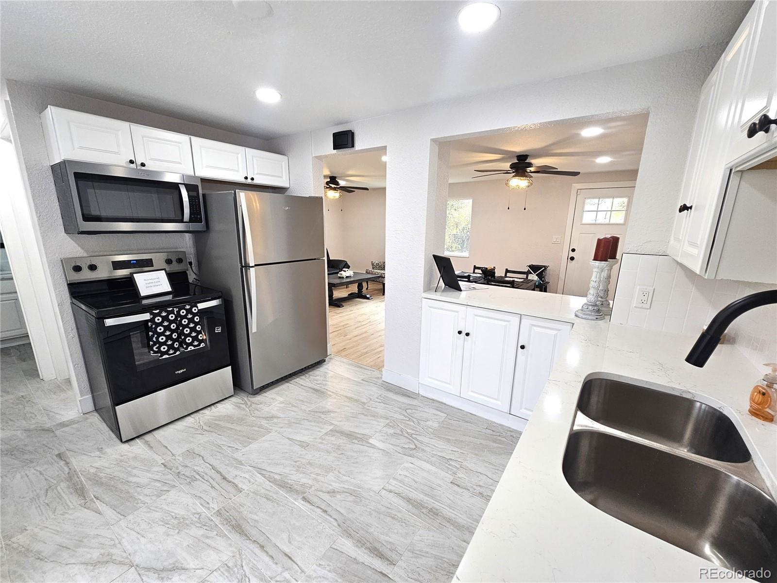 MLS Image #4 for 124 s grove street,denver, Colorado