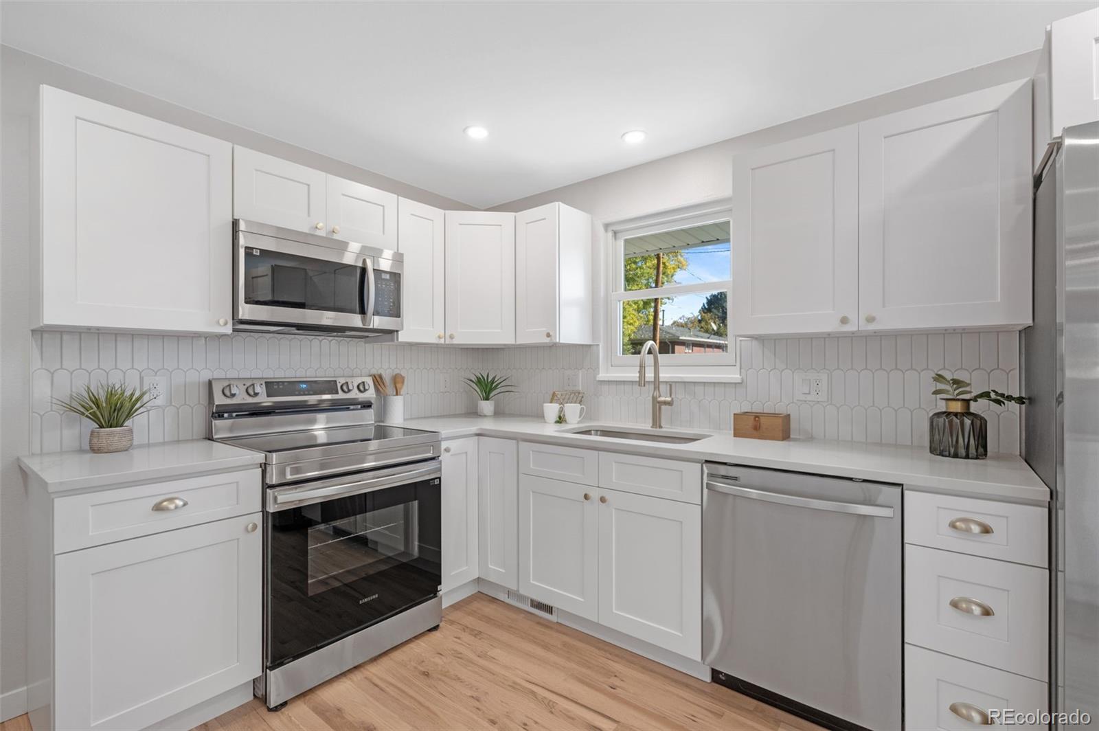 MLS Image #13 for 6182  field street,arvada, Colorado