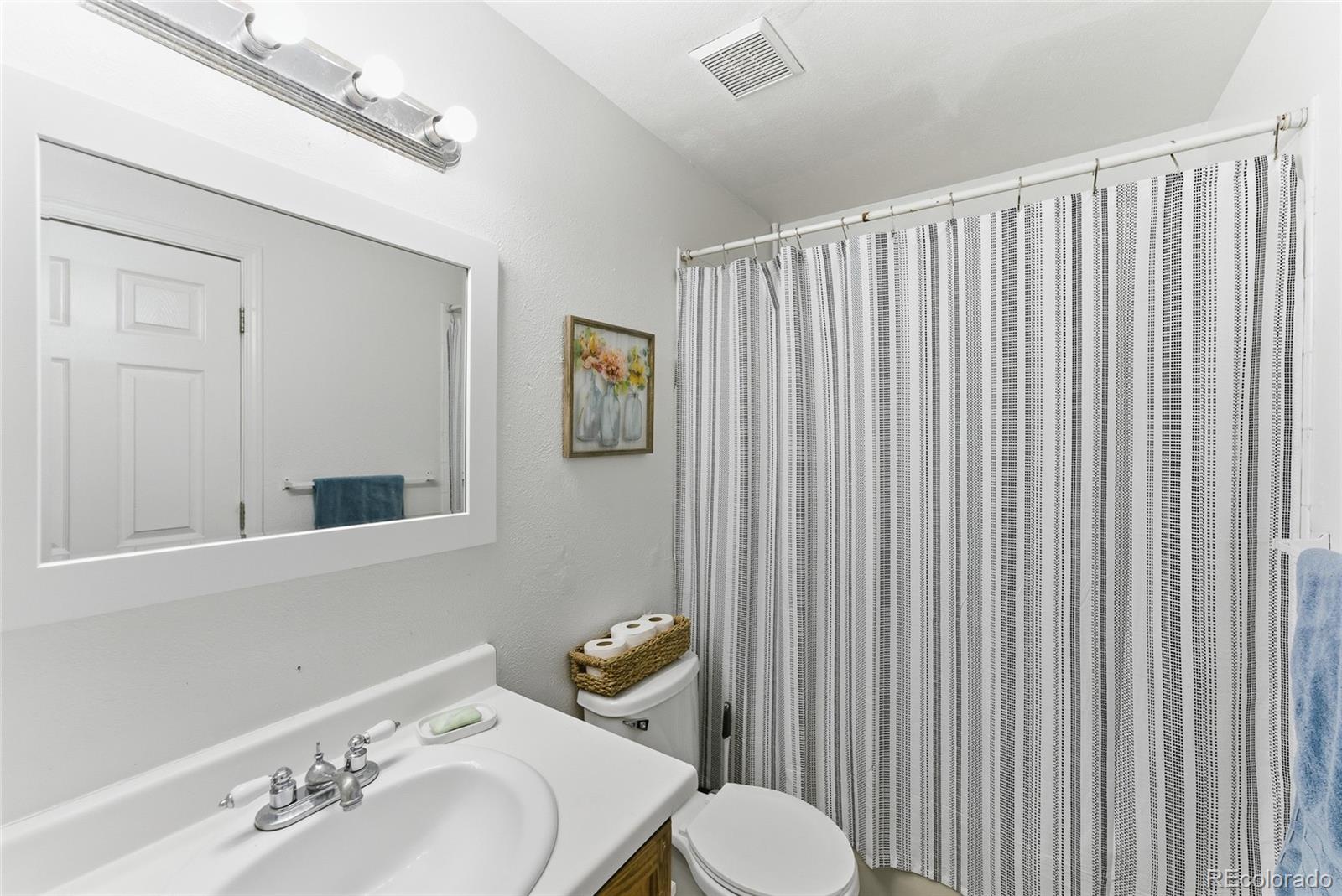 MLS Image #12 for 4497  dearborn street,denver, Colorado