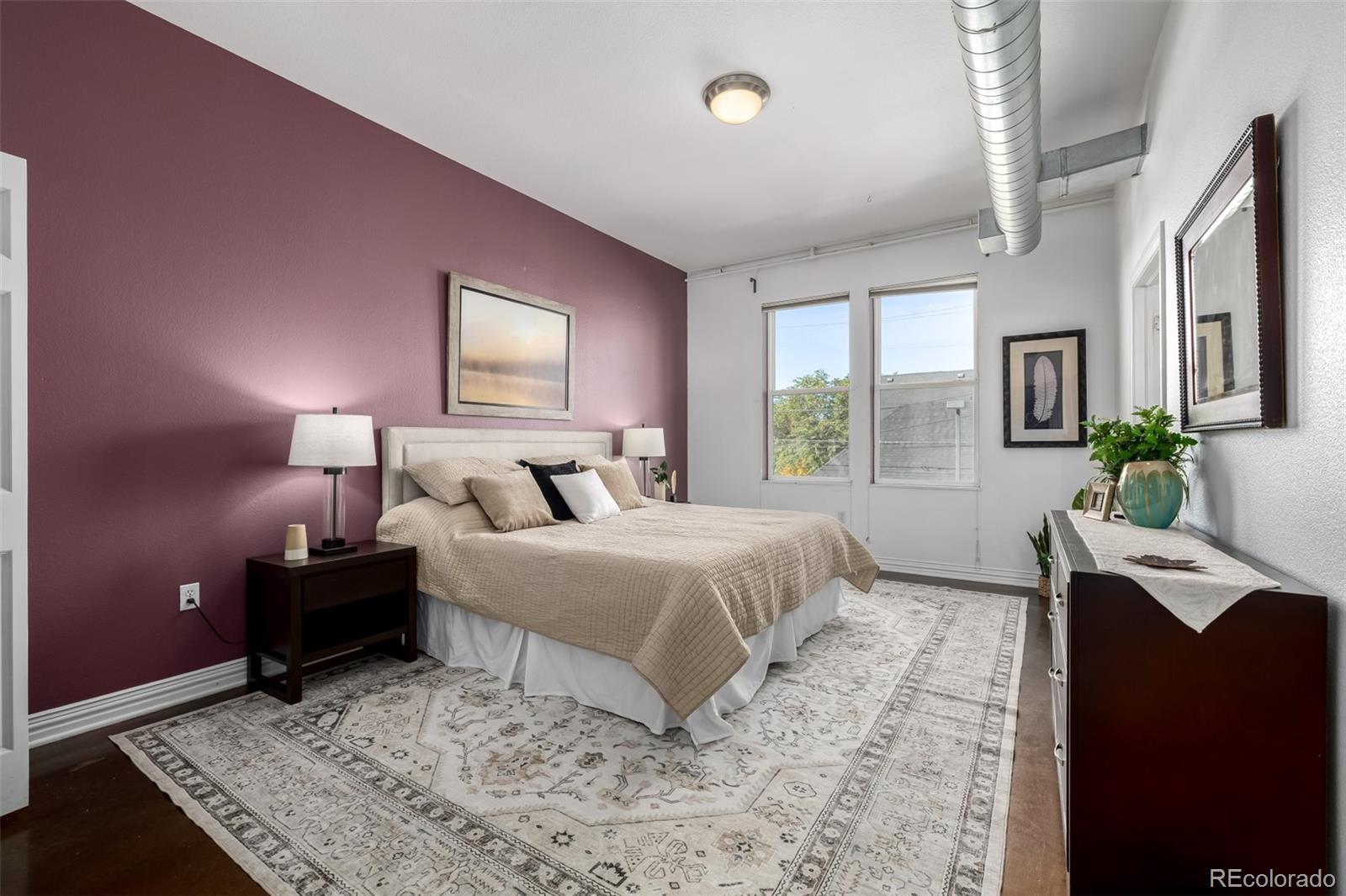 MLS Image #11 for 277 n broadway  204,denver, Colorado