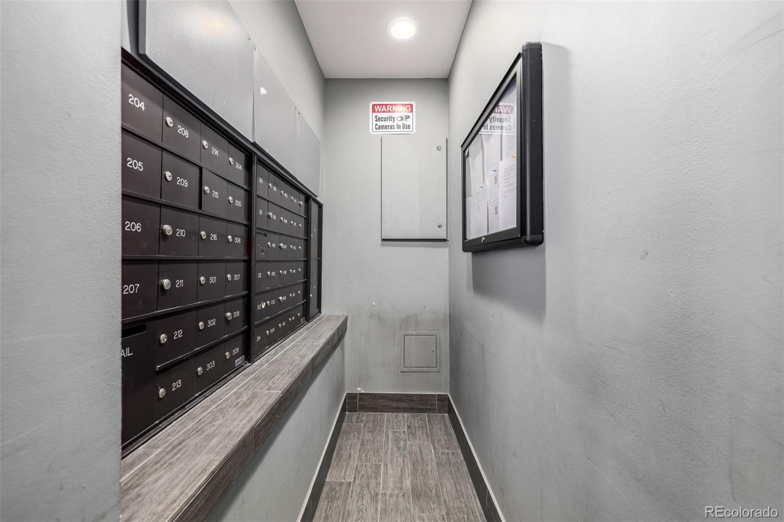 MLS Image #19 for 277 n broadway  204,denver, Colorado