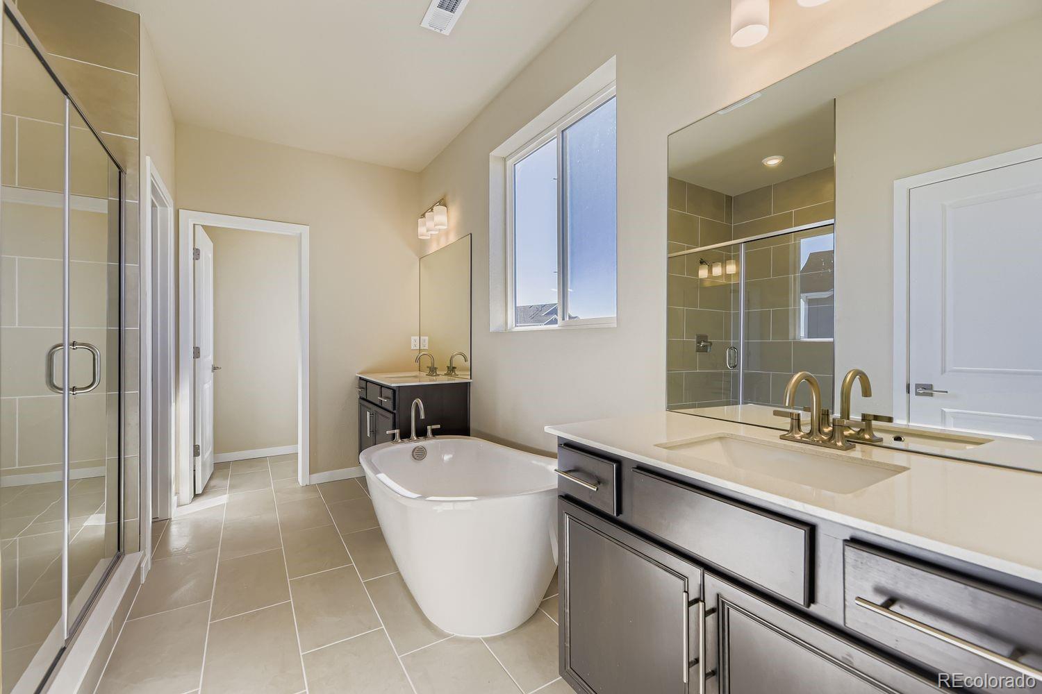 MLS Image #11 for 42953  colonial trail ,elizabeth, Colorado