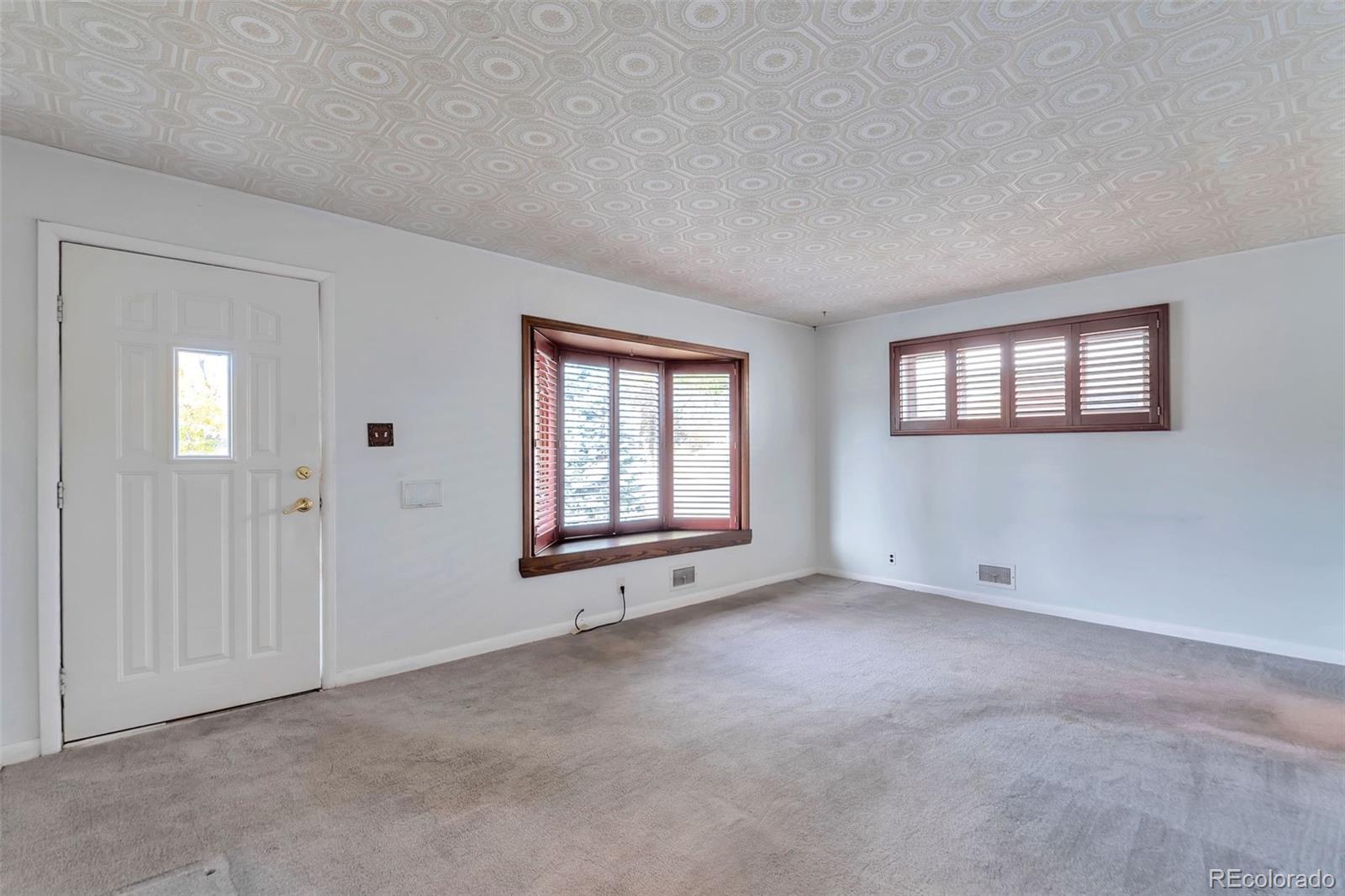 MLS Image #3 for 6916  fern drive,denver, Colorado