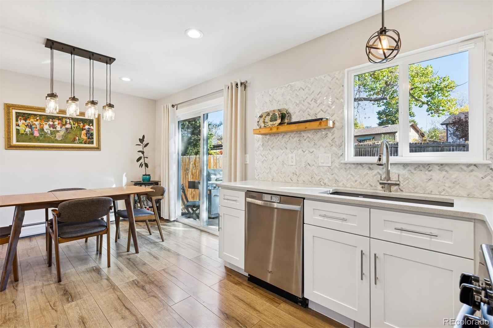 MLS Image #6 for 3850 s olathe circle,aurora, Colorado