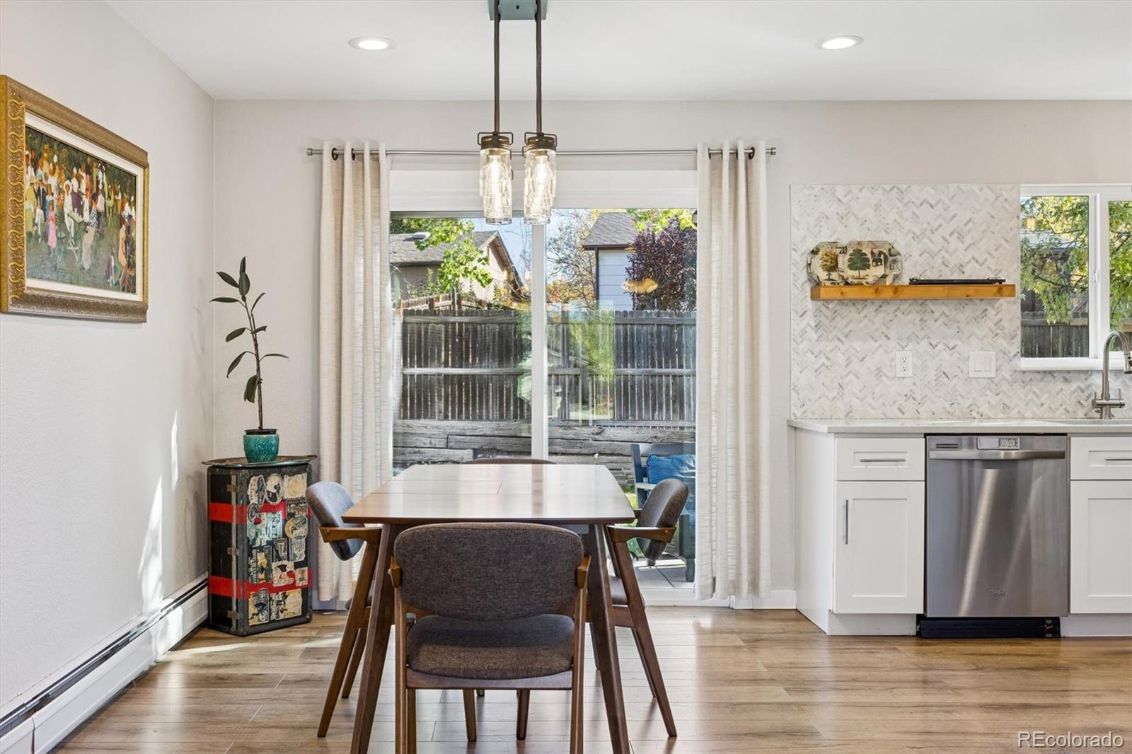 MLS Image #9 for 3850 s olathe circle,aurora, Colorado