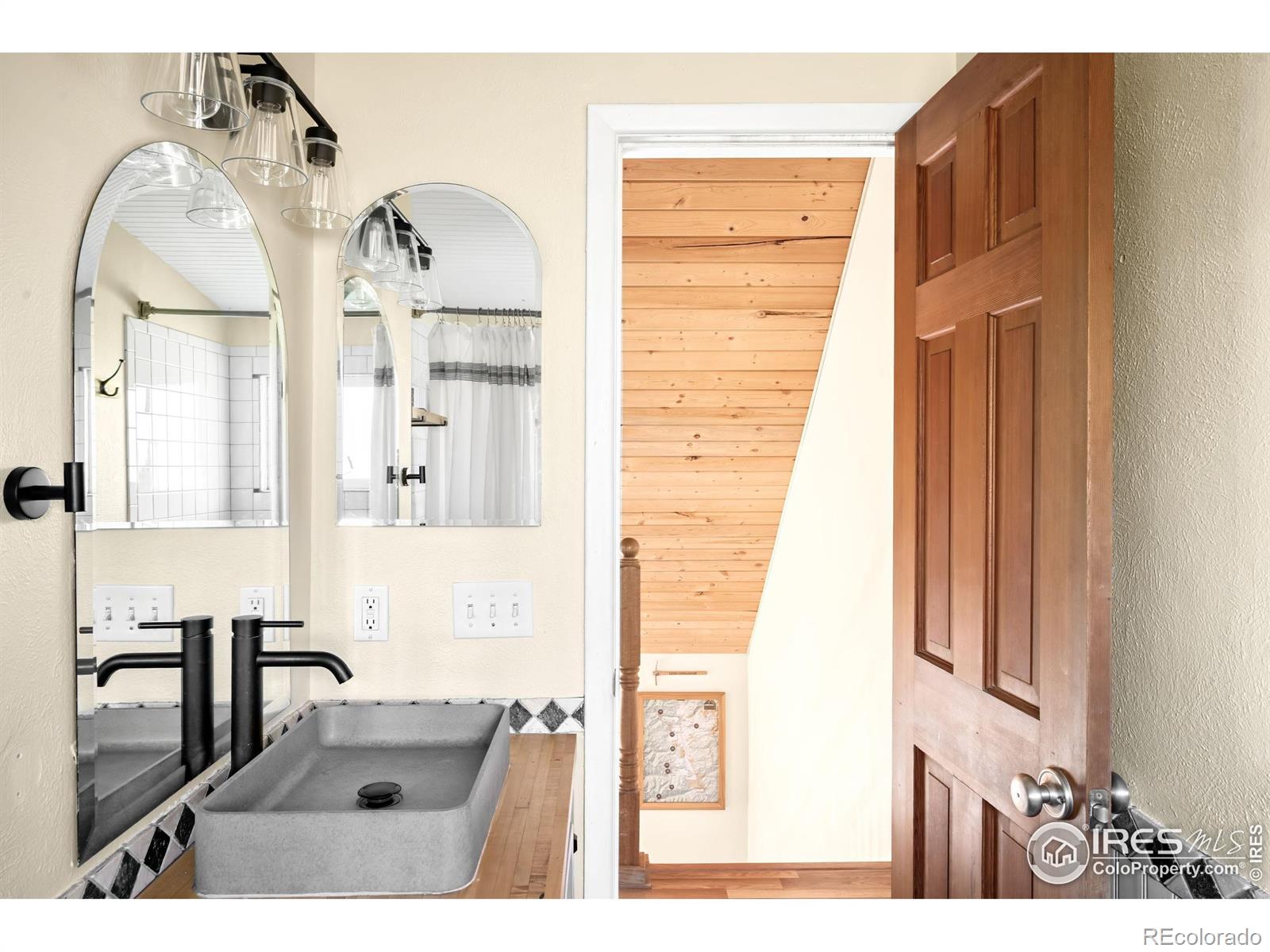 MLS Image #14 for 4458  driftwood place,boulder, Colorado