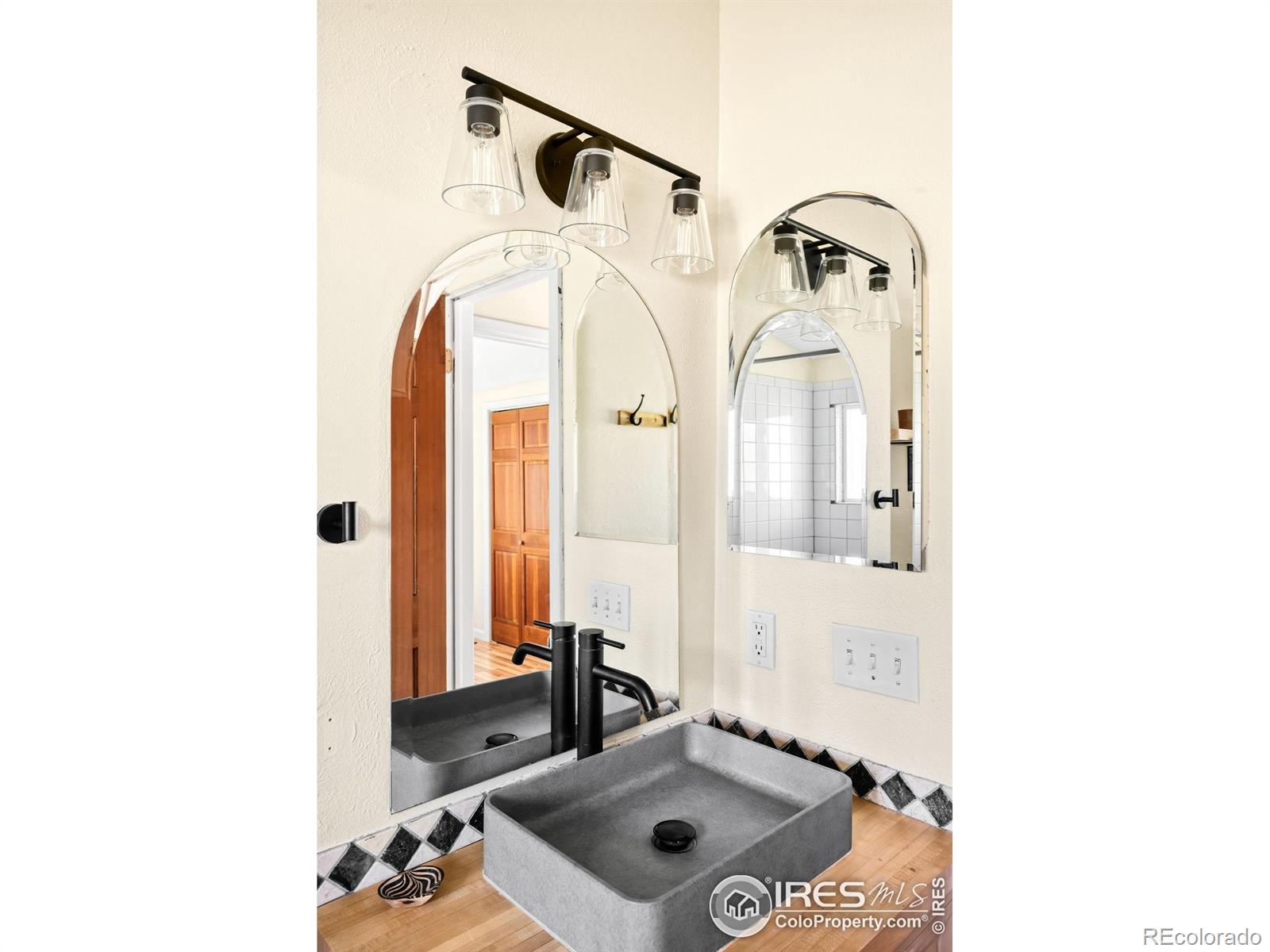 MLS Image #16 for 4458  driftwood place,boulder, Colorado