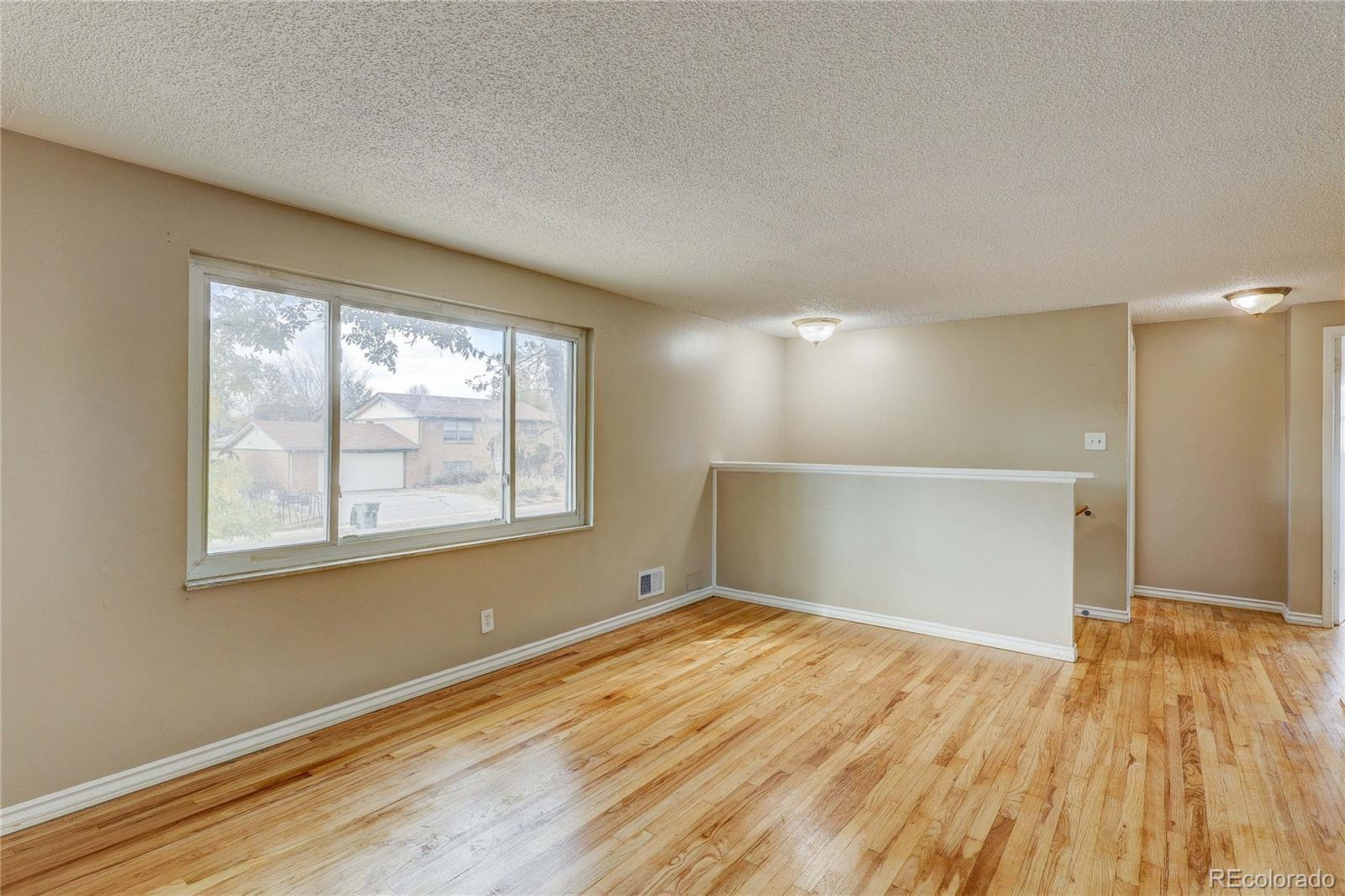 MLS Image #10 for 11482  gilpin street,northglenn, Colorado