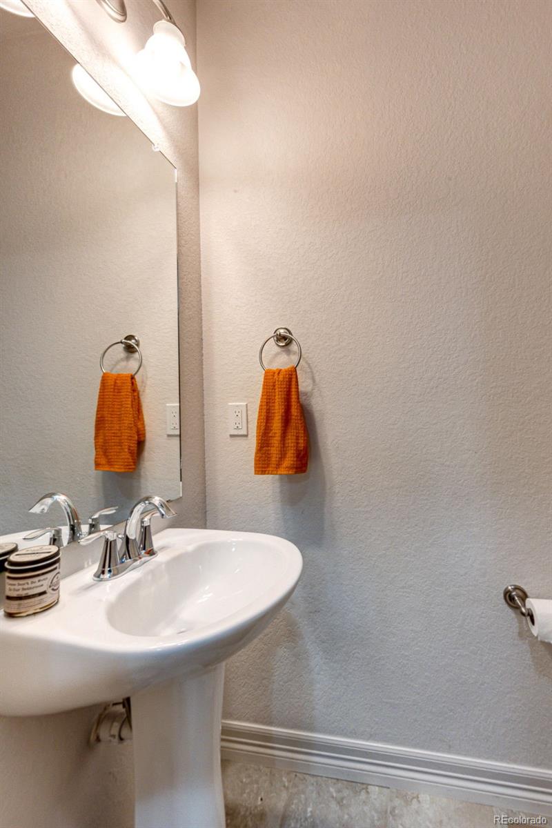 MLS Image #20 for 56138 e 22nd place,strasburg, Colorado