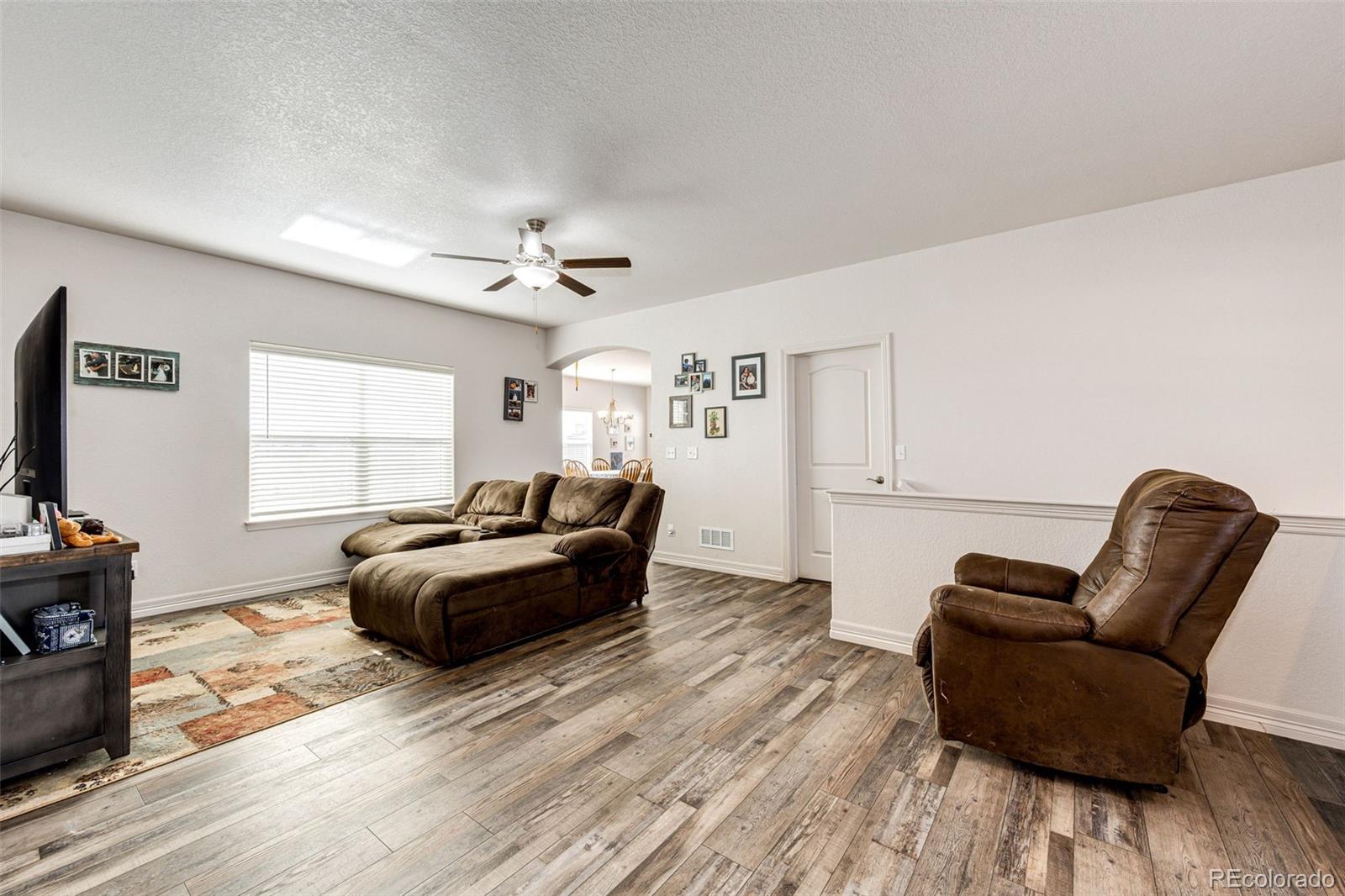 MLS Image #9 for 56138 e 22nd place,strasburg, Colorado