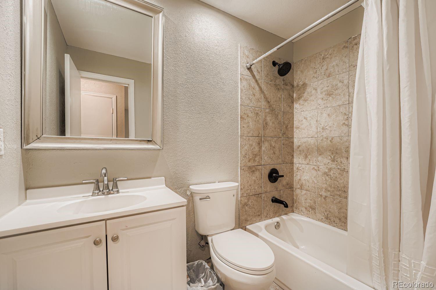 MLS Image #11 for 3155 s norfolk street,aurora, Colorado