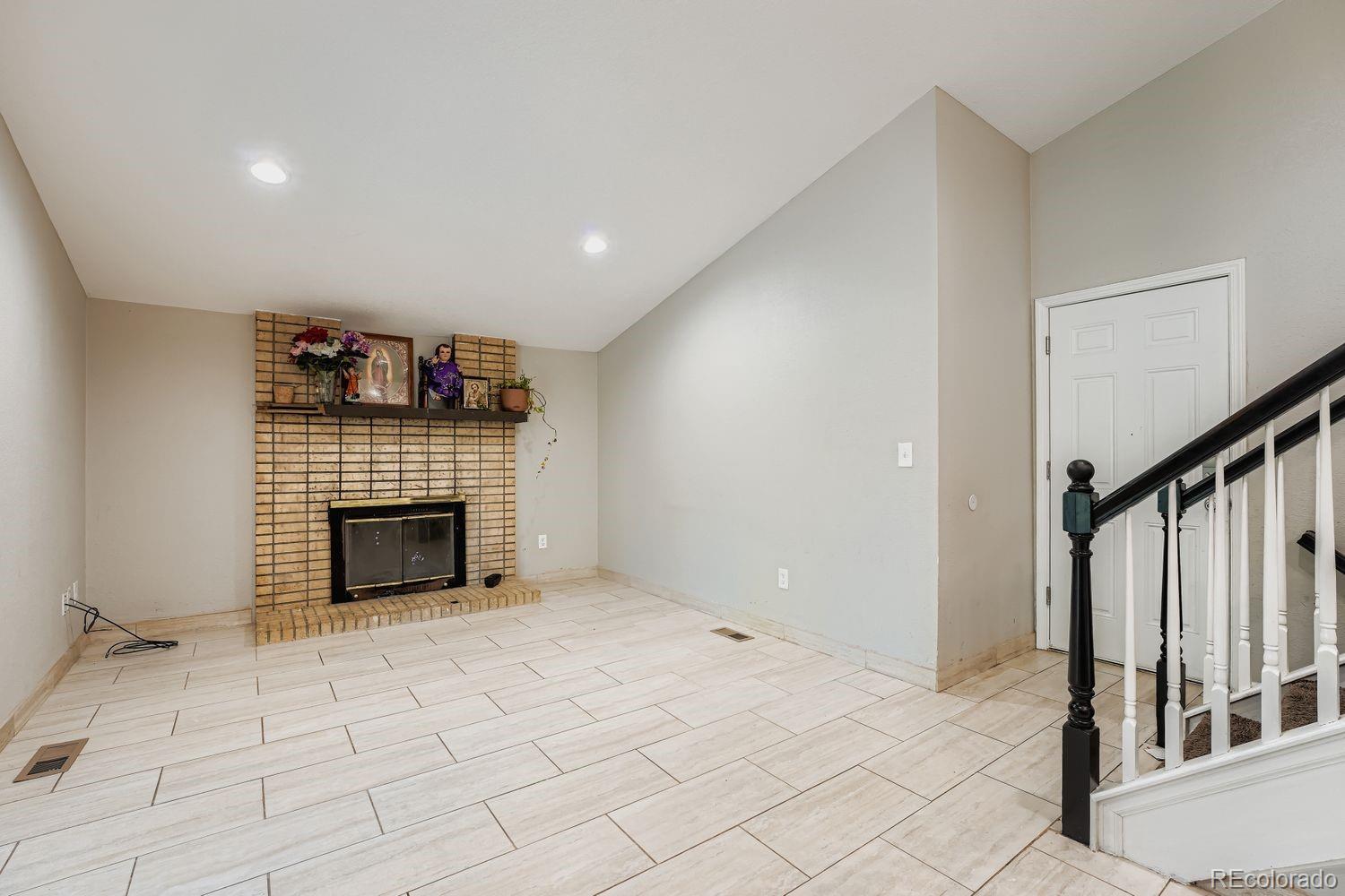 MLS Image #4 for 3155 s norfolk street,aurora, Colorado
